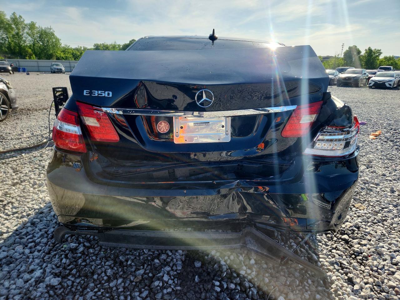 2012 Mercedes-benz E 350 Black vin: WDDHF5KB8CA640975