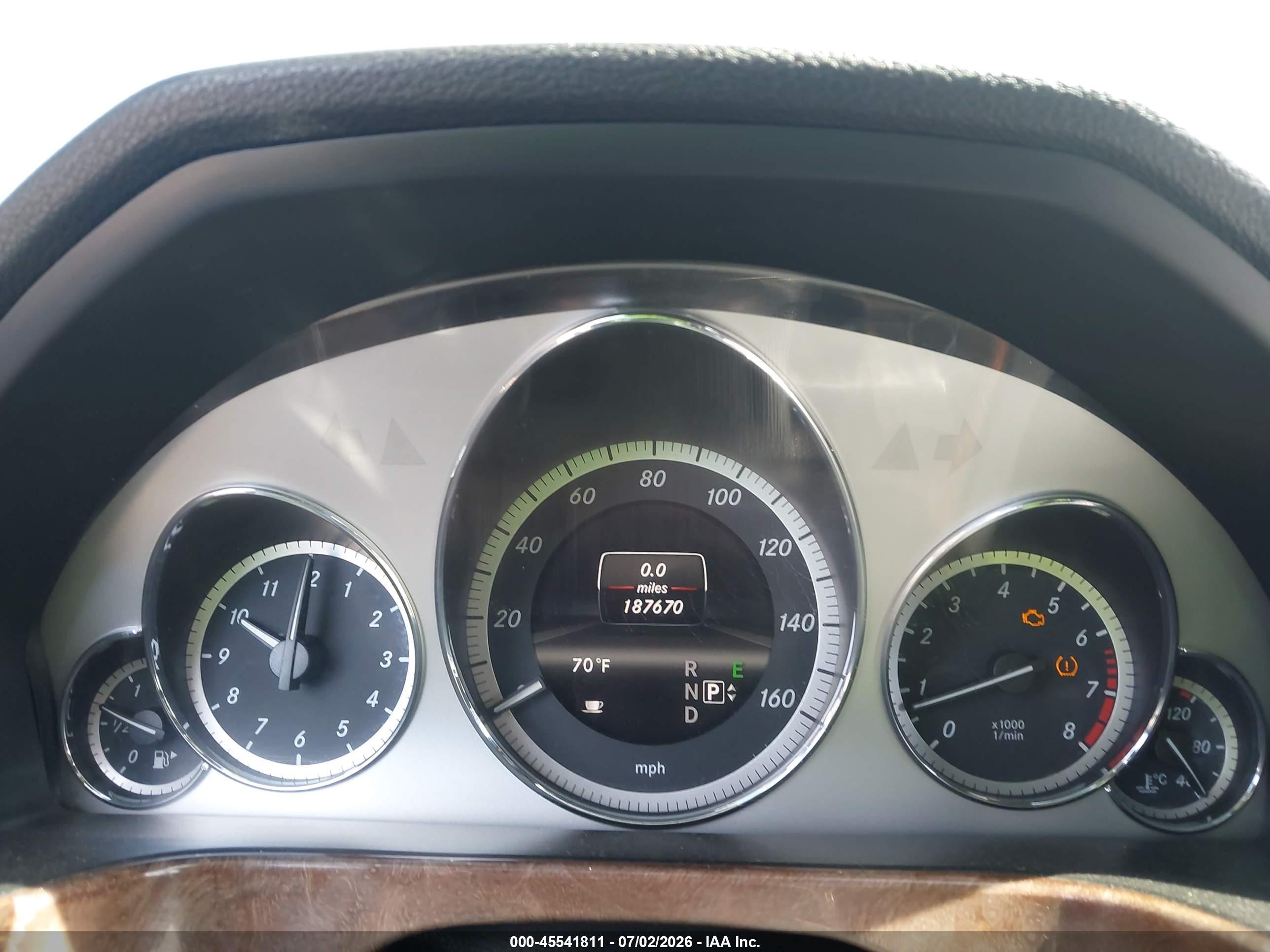 2013 Mercedes-benz E 350   Light Blue vin: WDDHF5KB8DA671466
