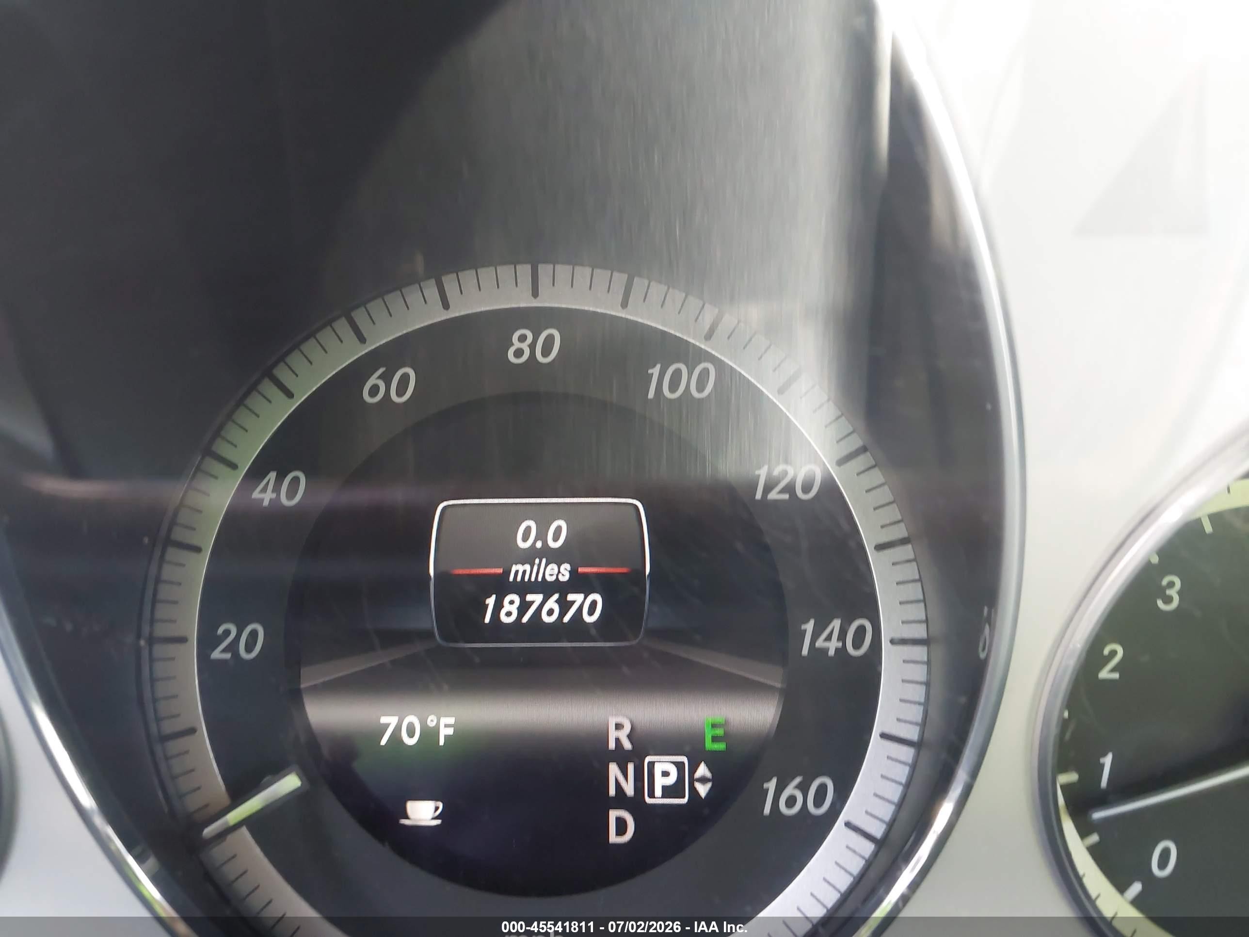 2013 Mercedes-benz E 350   Light Blue vin: WDDHF5KB8DA671466