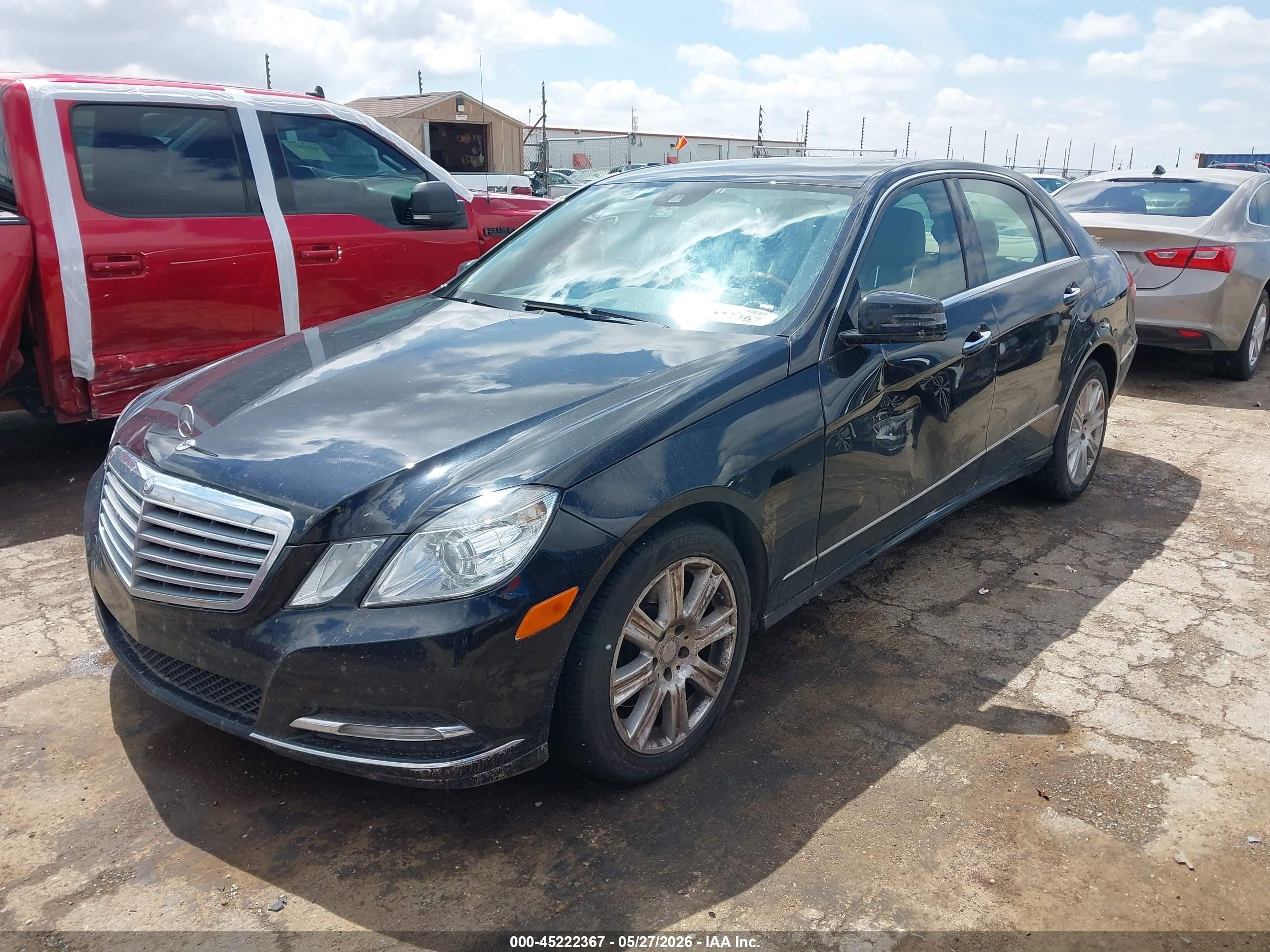 2013 Mercedes-benz E 350   Черный vin: WDDHF5KB8DA688817