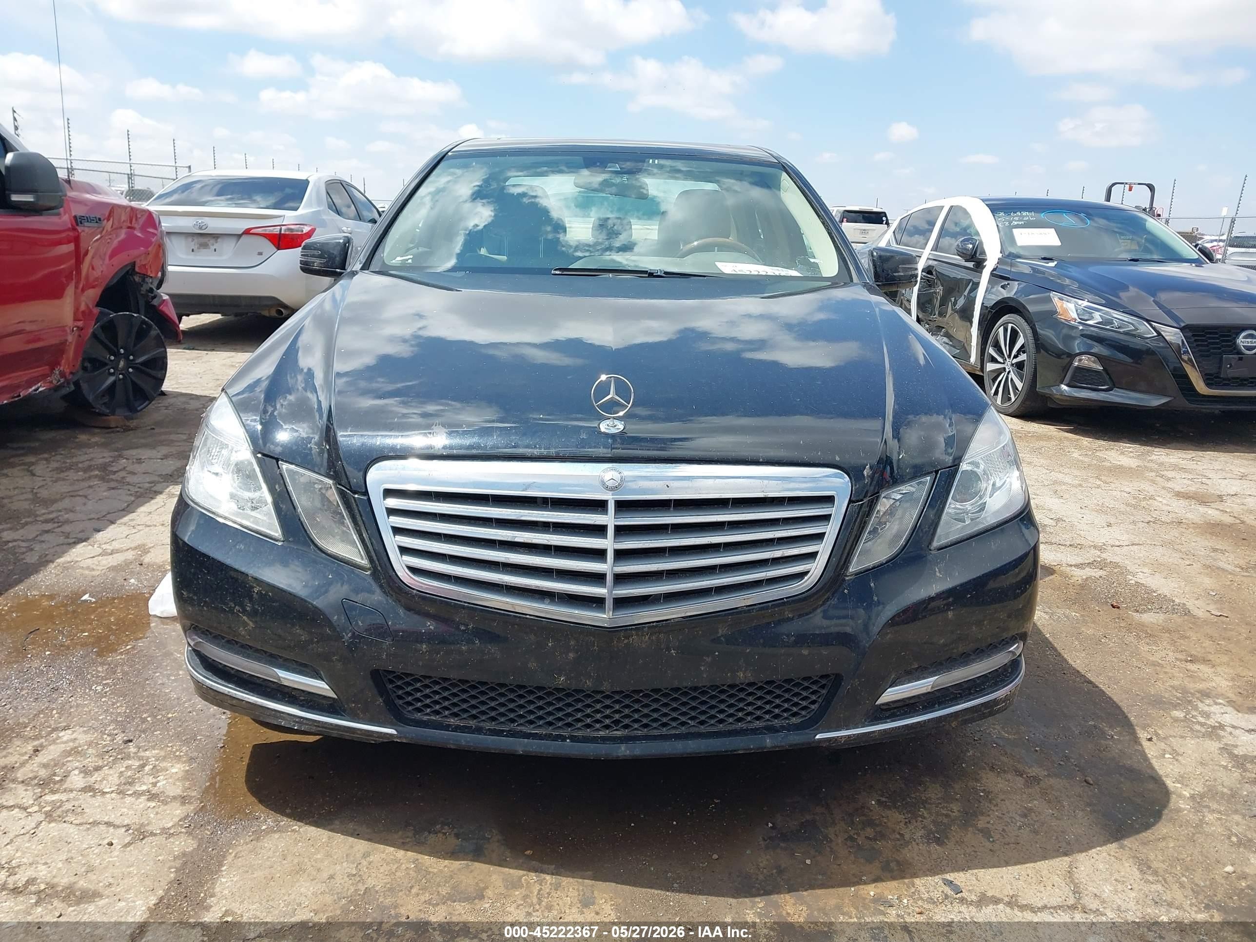 2013 Mercedes-benz E 350   Черный vin: WDDHF5KB8DA688817
