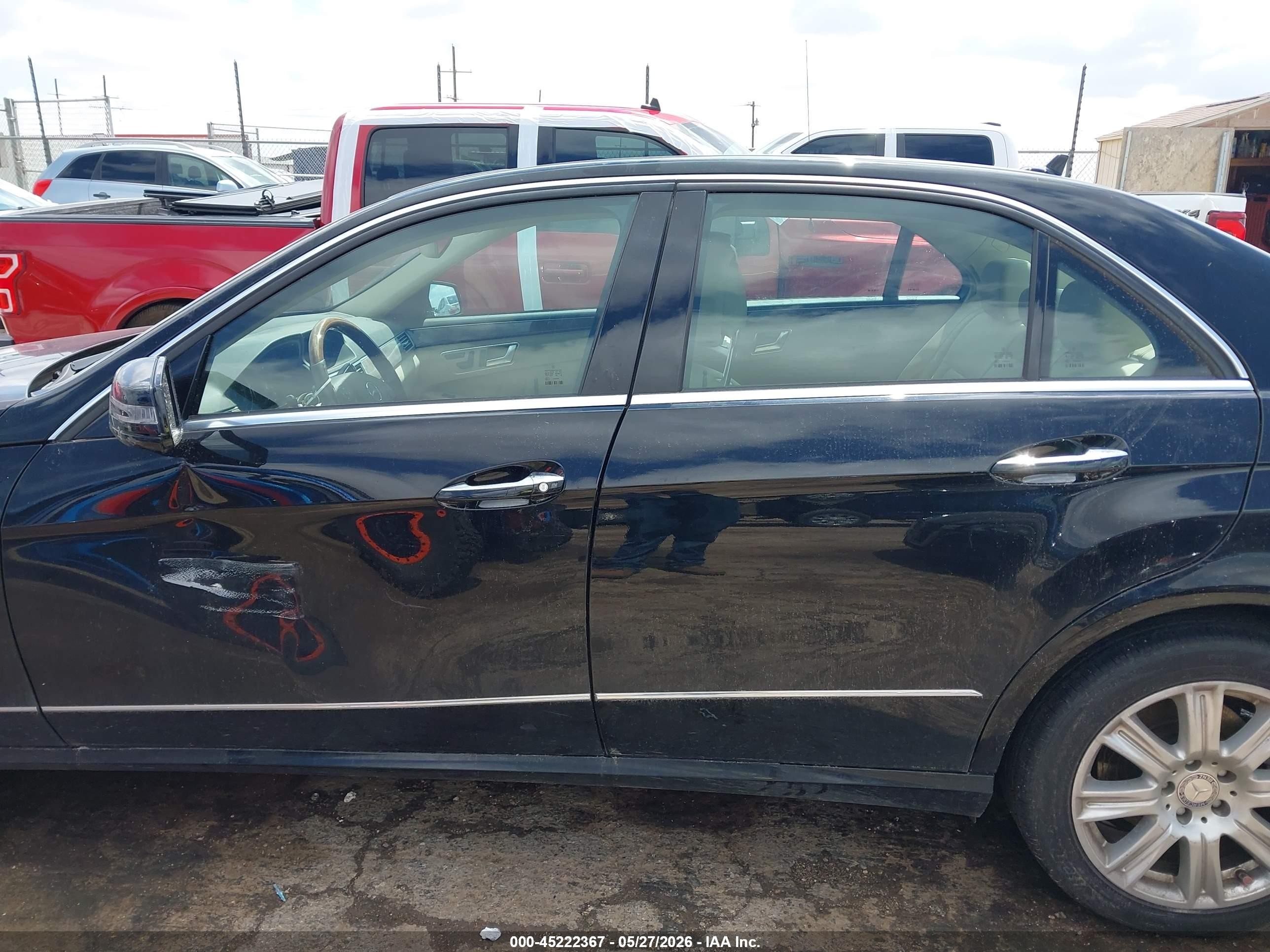 2013 Mercedes-benz E 350   Черный vin: WDDHF5KB8DA688817