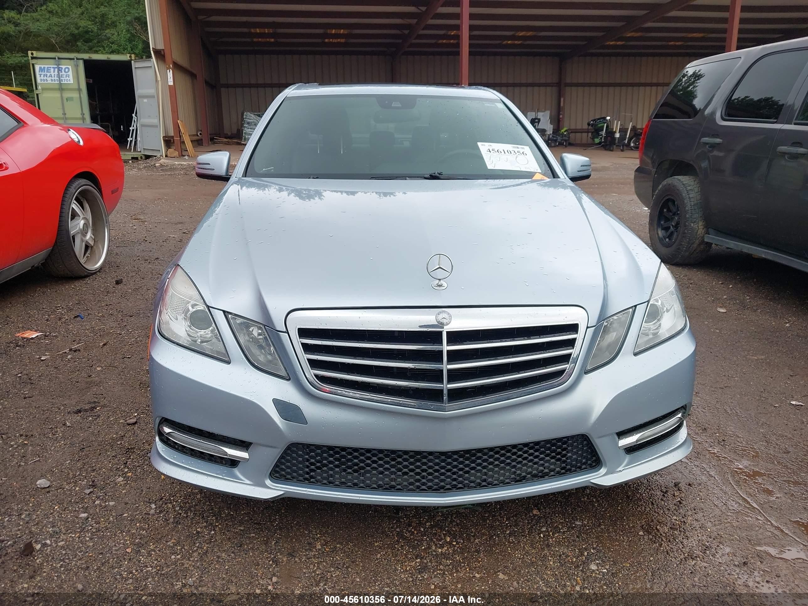 2013 Mercedes-benz E 350   Blue vin: WDDHF5KB8DA736297