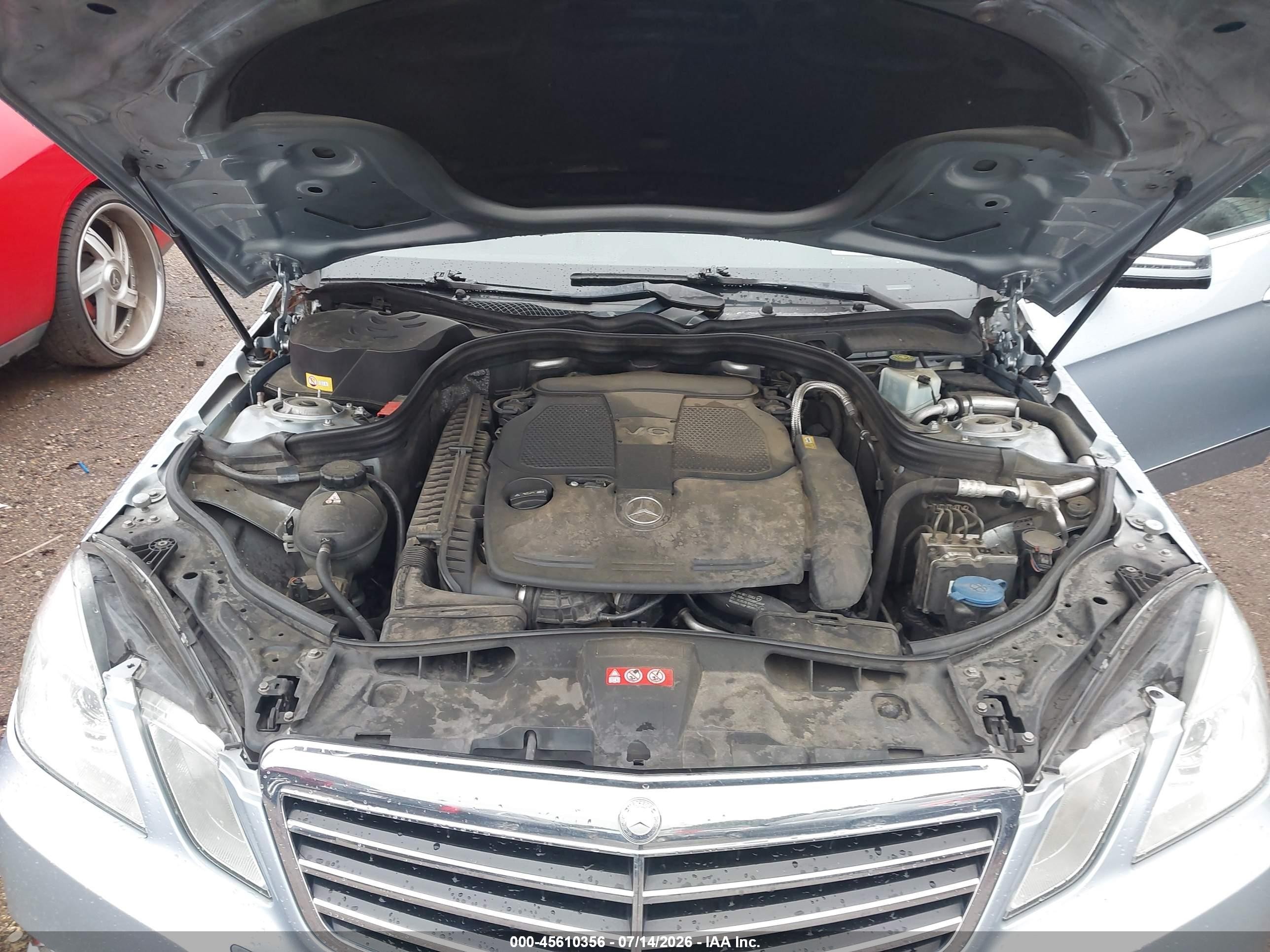 2013 Mercedes-benz E 350   Blue vin: WDDHF5KB8DA736297