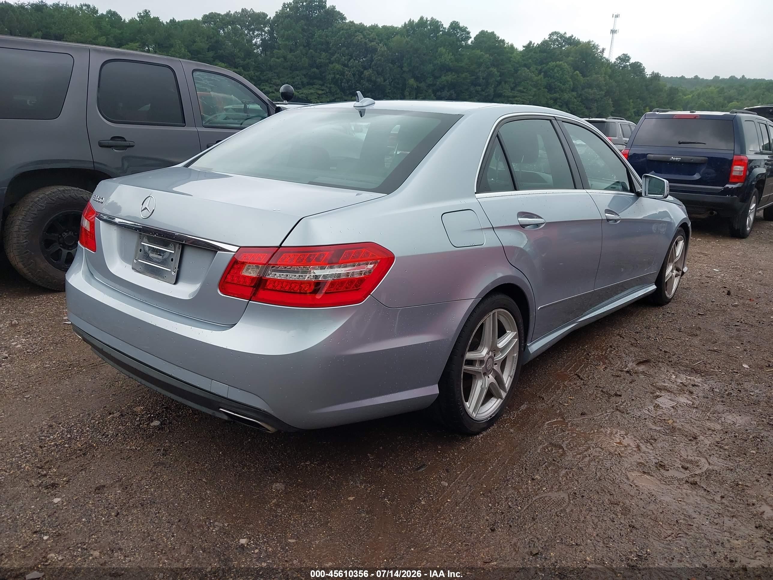 2013 Mercedes-benz E 350   Blue vin: WDDHF5KB8DA736297