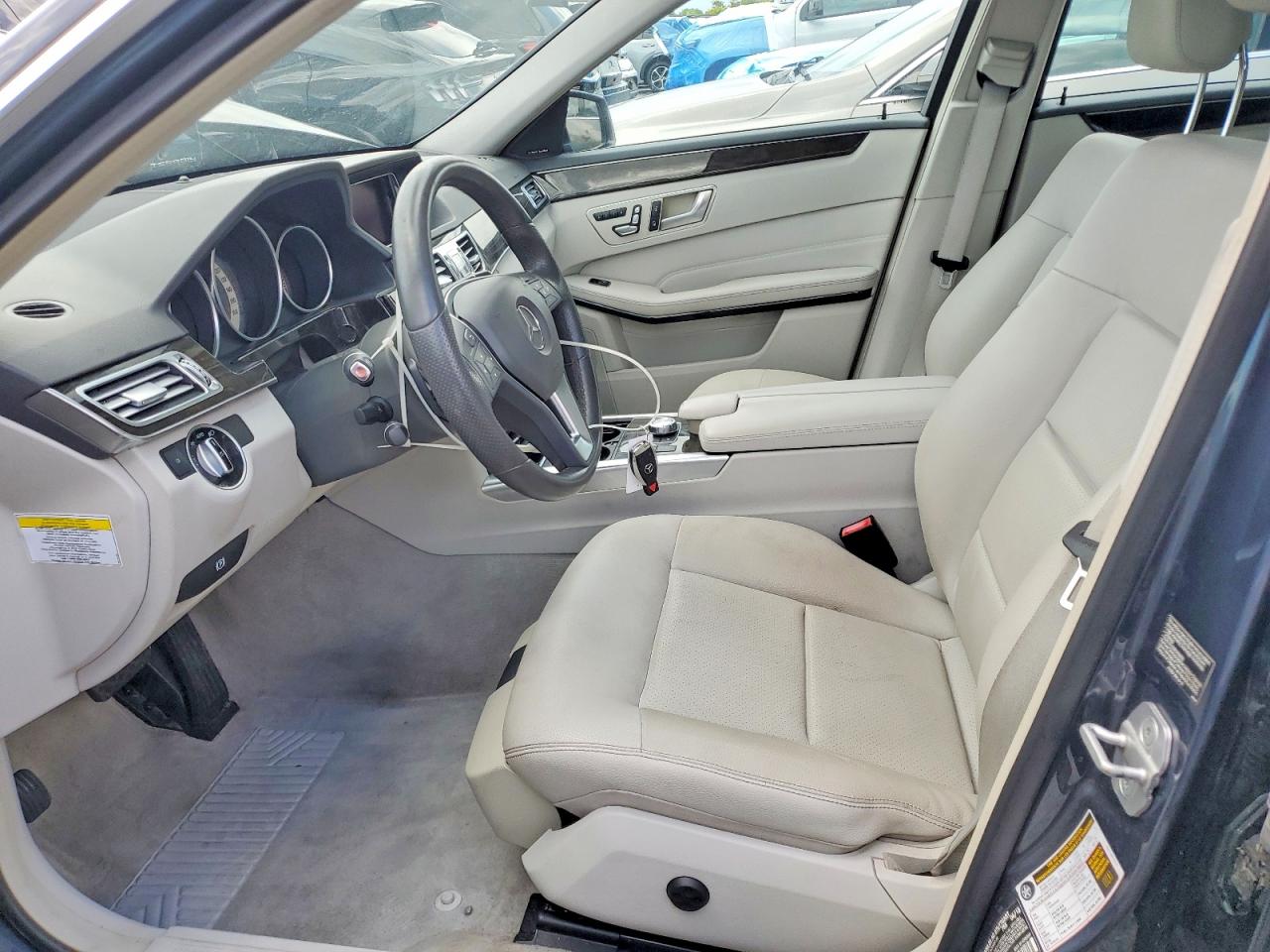 2014 Mercedes-benz E 350 Gray vin: WDDHF5KB8EA802154