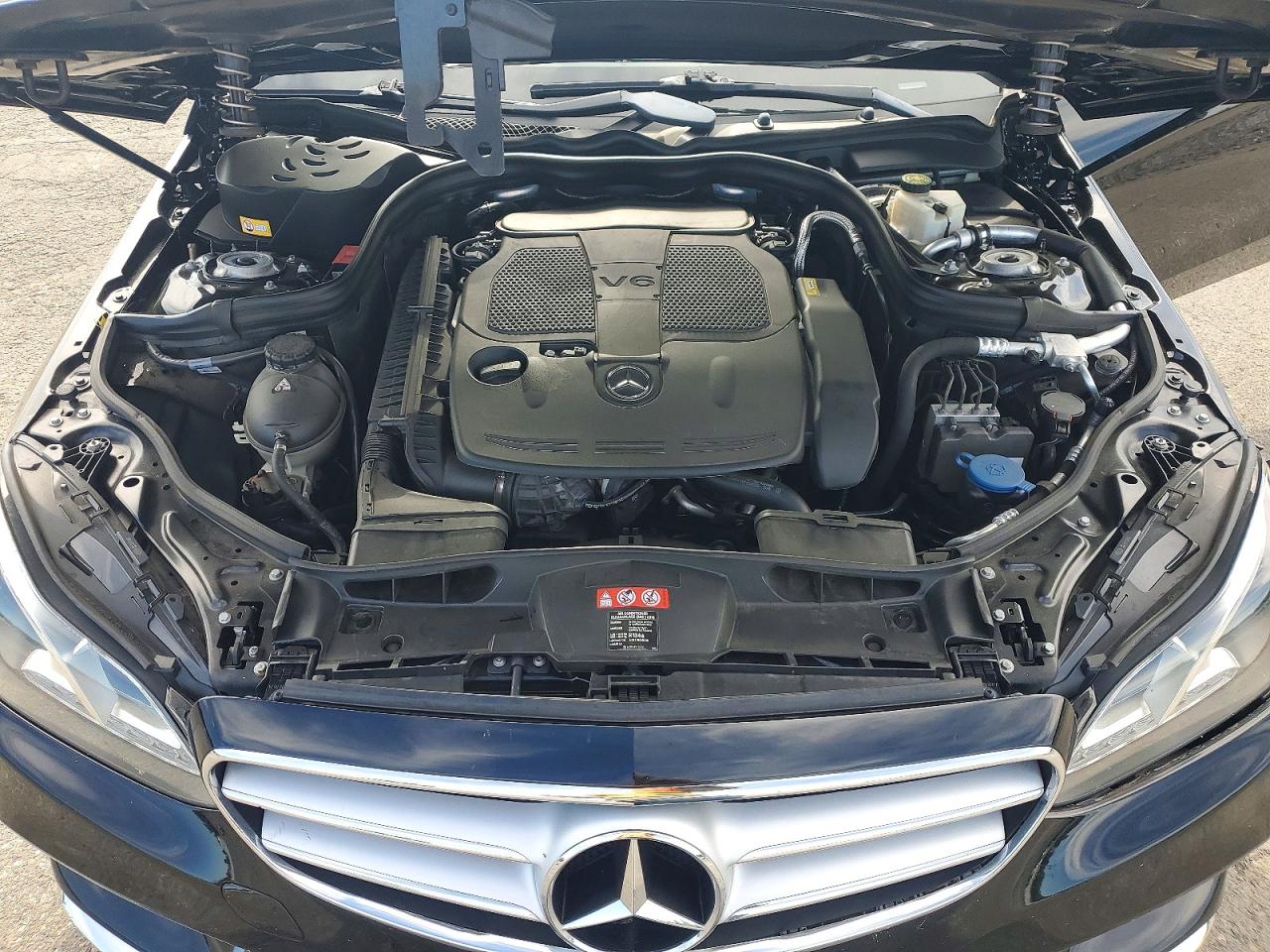 2014 Mercedes-benz E 350 Black vin: WDDHF5KB8EA803014