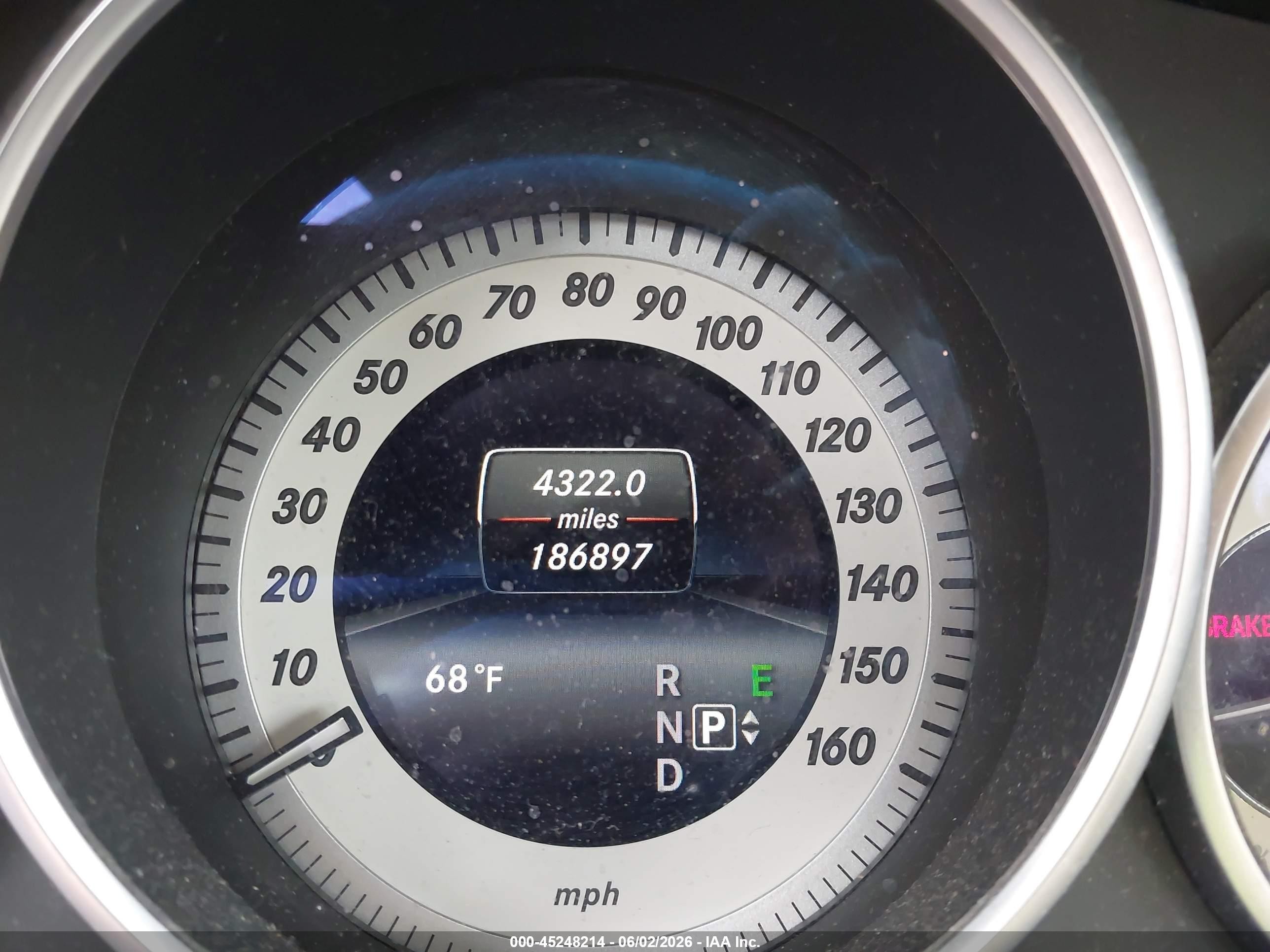 2014 Mercedes-benz E 350 Серый vin: WDDHF5KB8EA808861