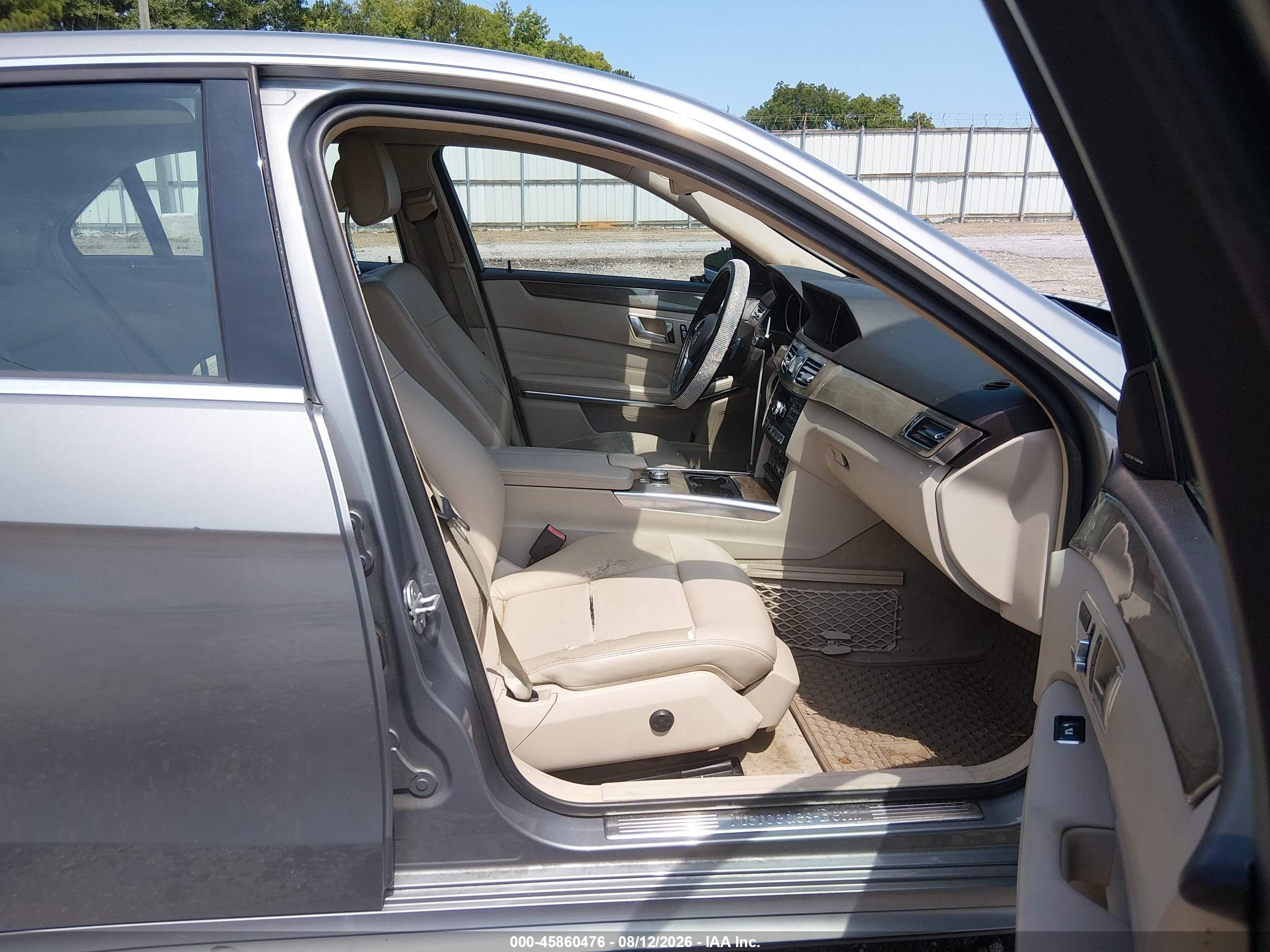 2014 Mercedes-benz E 350   Gray vin: WDDHF5KB8EA810786