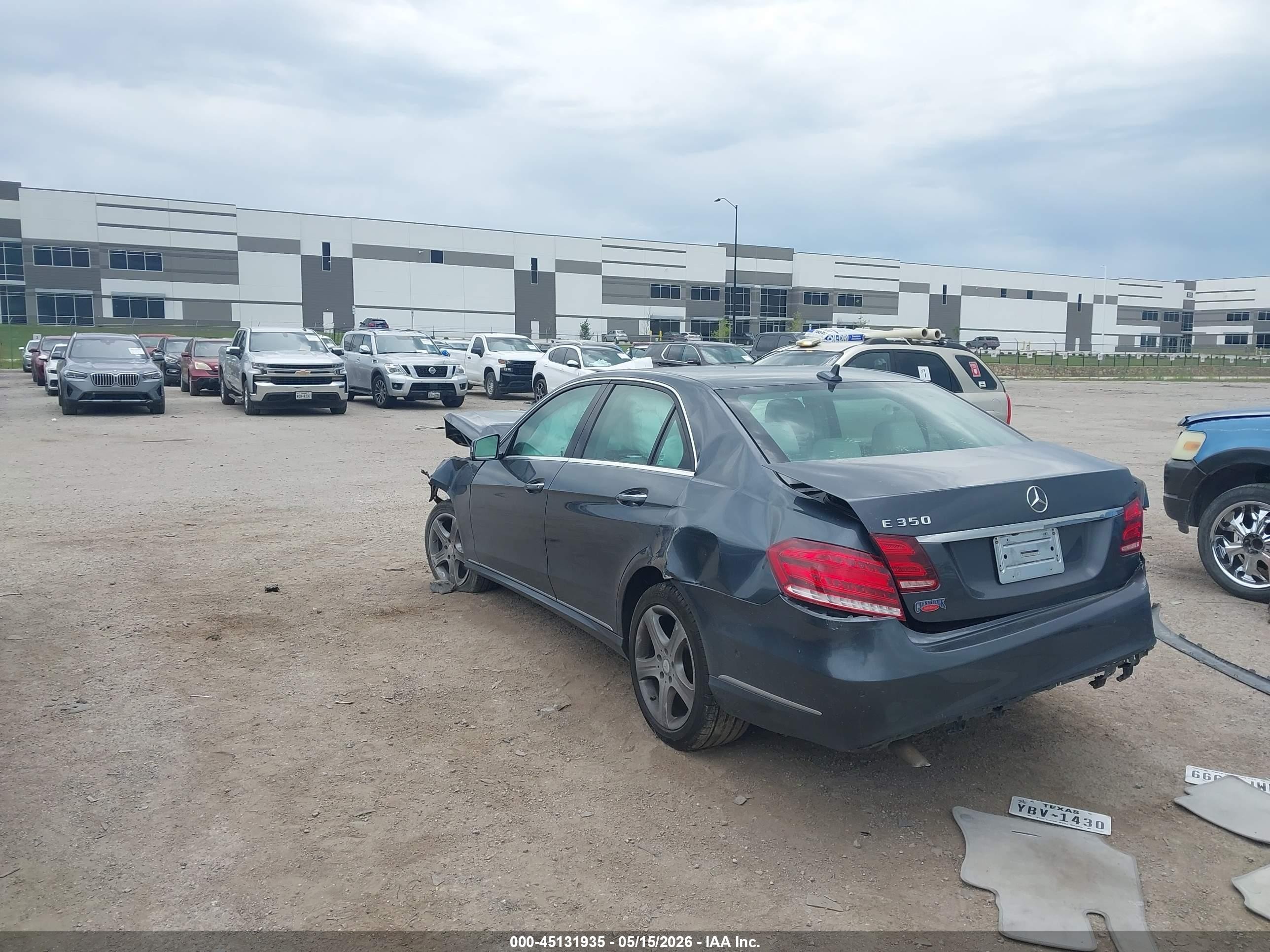 2014 Mercedes-benz E 350 Gray vin: WDDHF5KB8EA832982