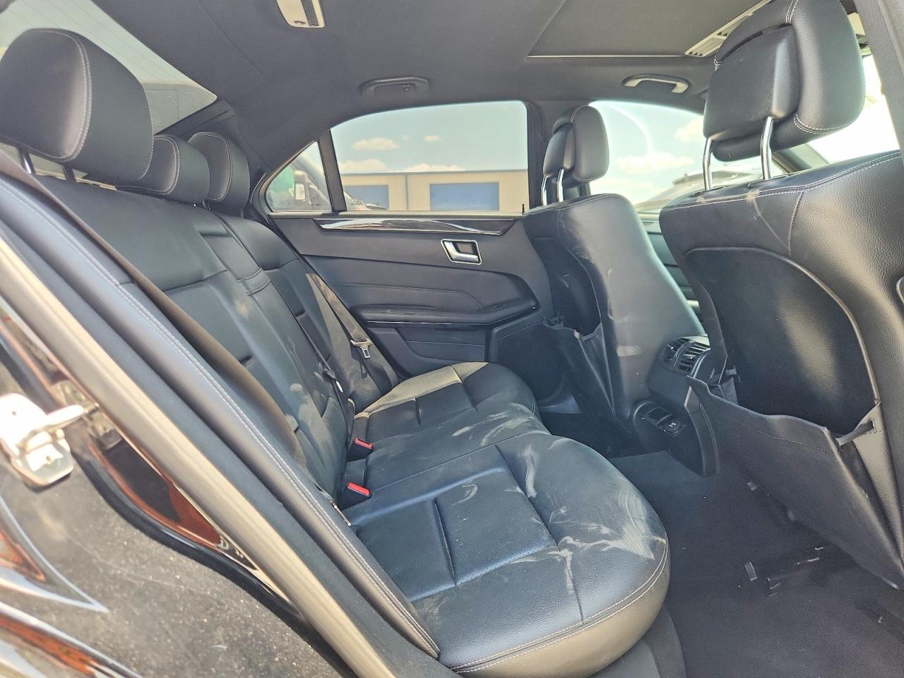 2014 Mercedes-benz E 350 Black vin: WDDHF5KB8EA871989