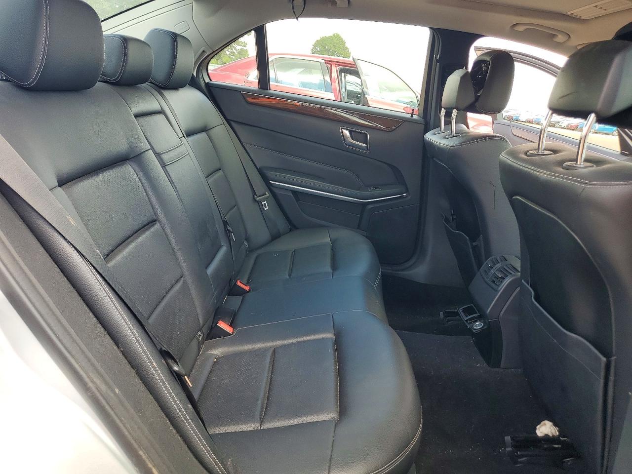 2014 Mercedes-benz E 350 Silver vin: WDDHF5KB8EA898514