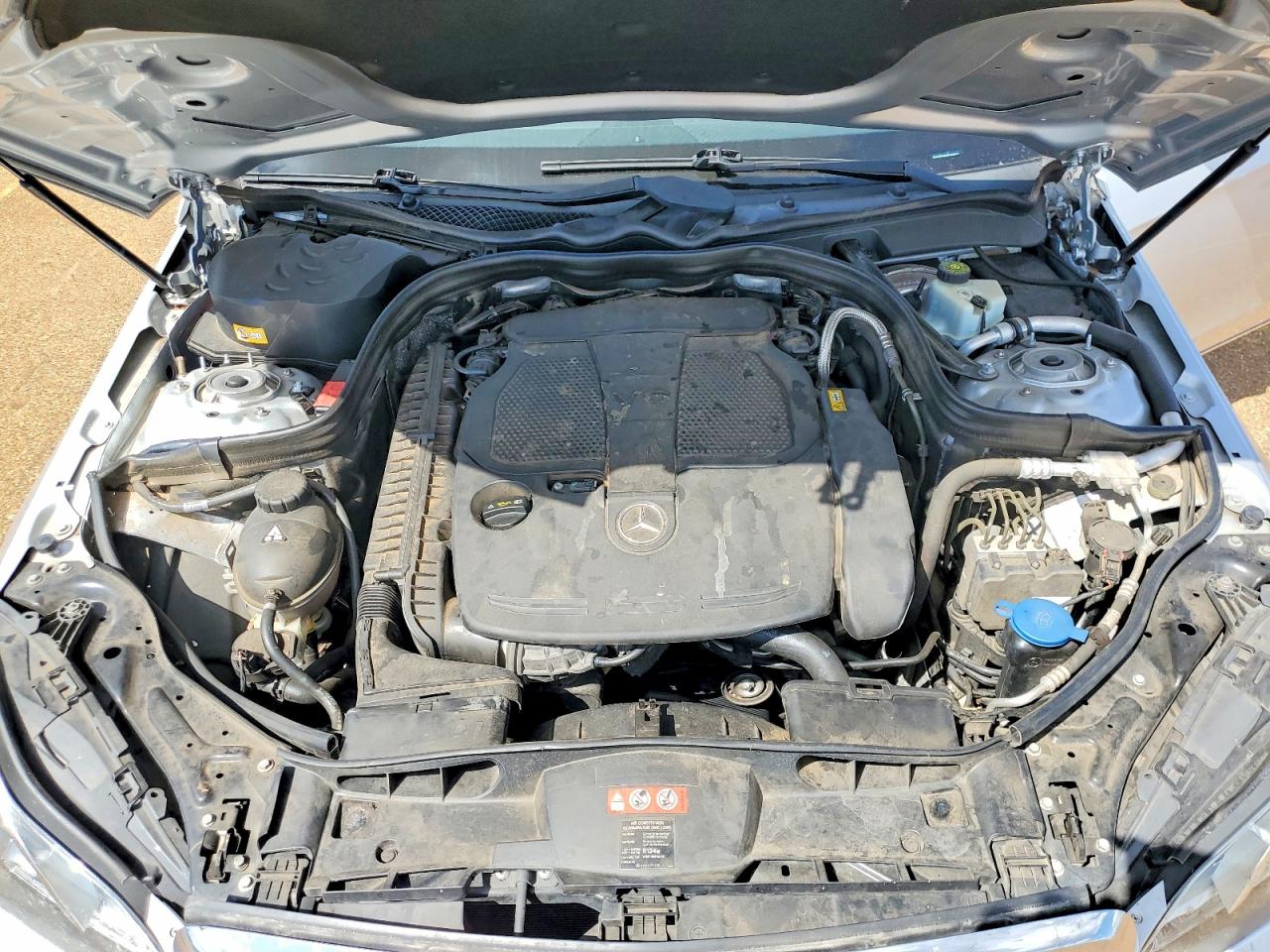 2014 Mercedes-benz E 350 Silver vin: WDDHF5KB8EA898514