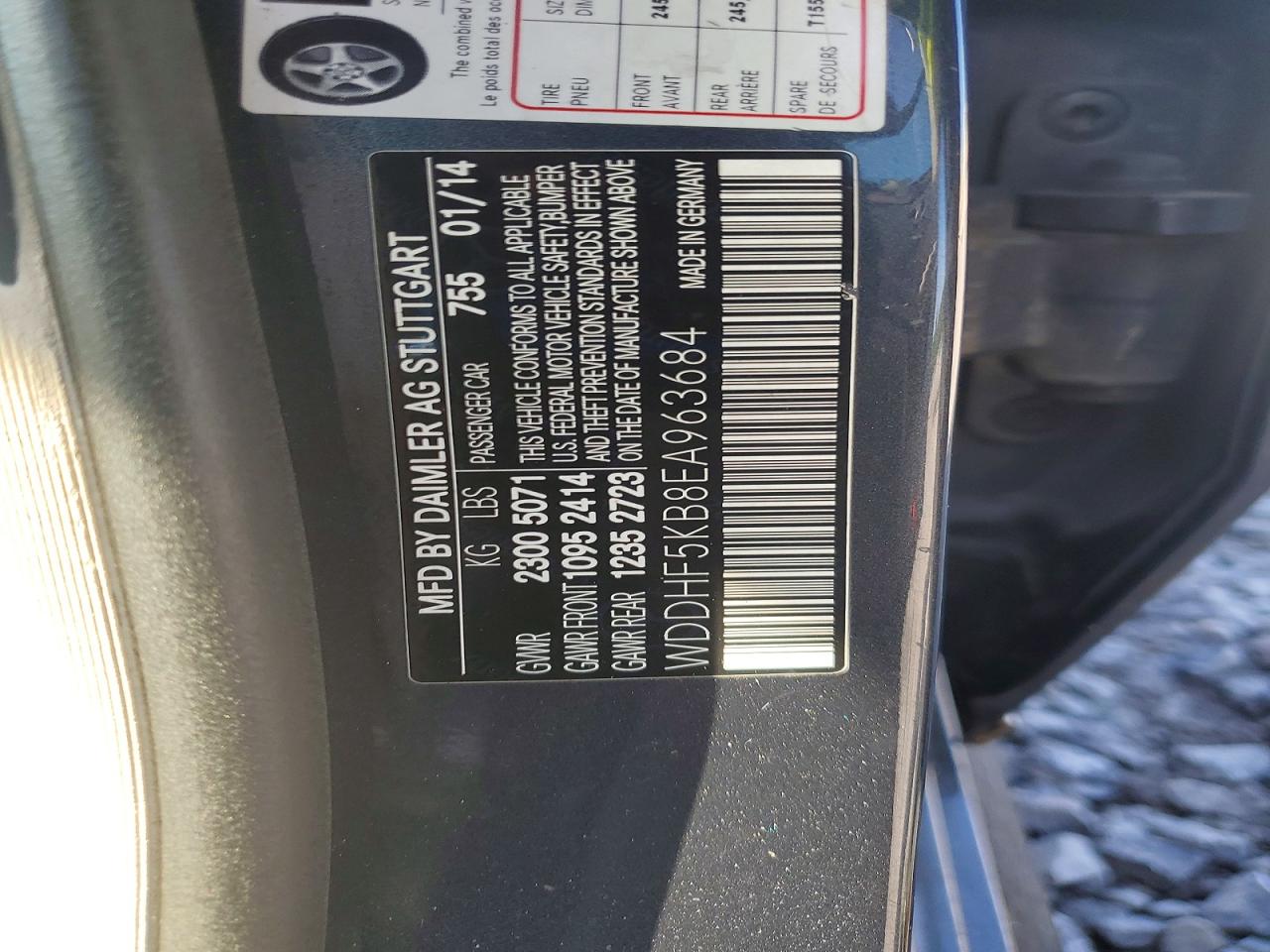 2014 Mercedes-benz E 350 Blue vin: WDDHF5KB8EA963684