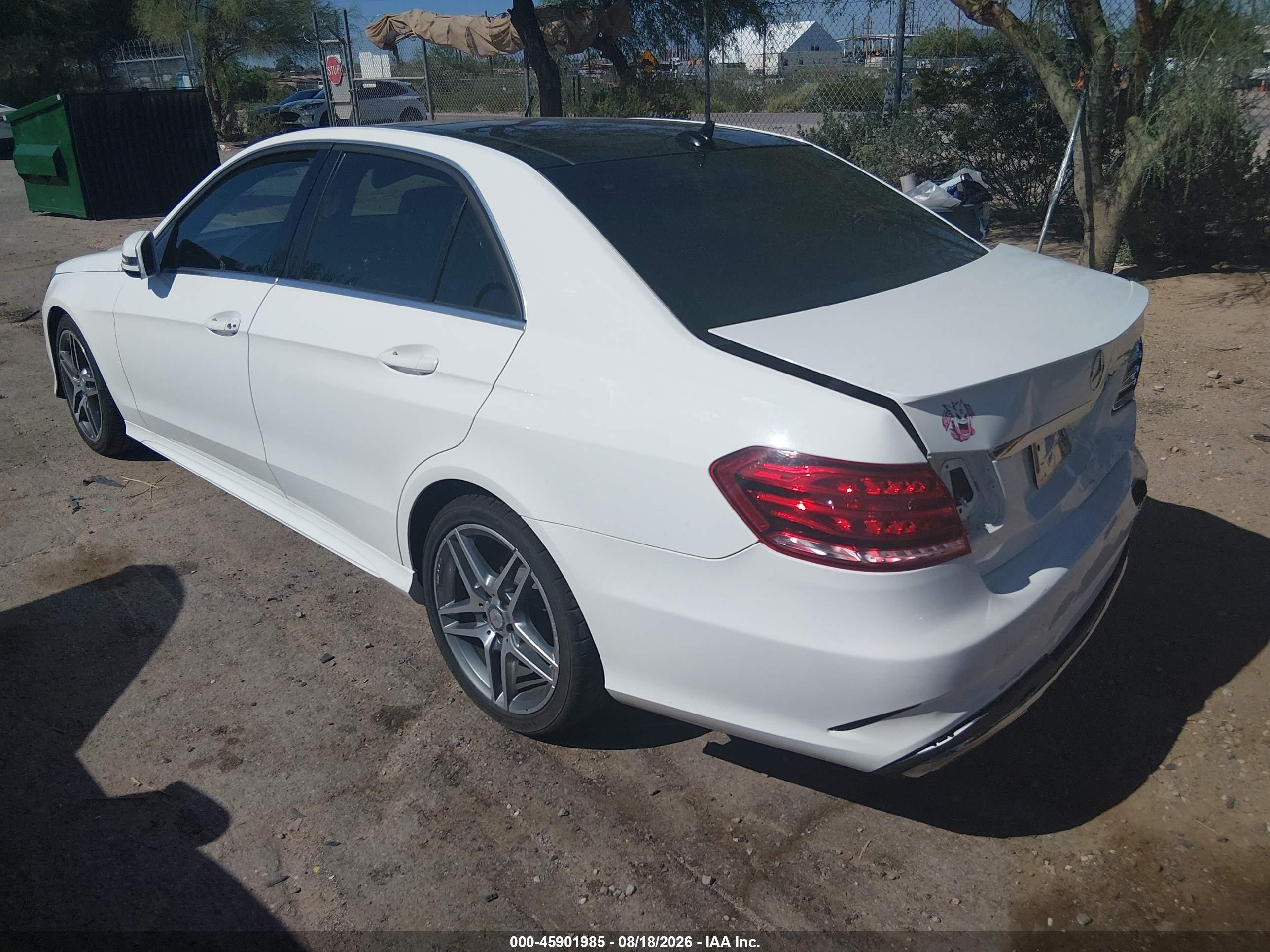 2014 Mercedes-benz E 350   White vin: WDDHF5KB8EA972319
