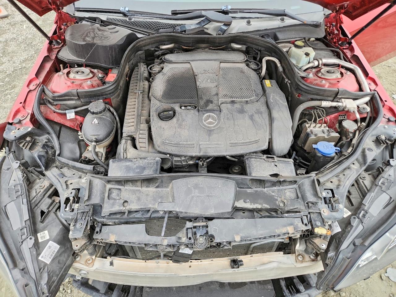 2014 Mercedes-benz E 350 Красный vin: WDDHF5KB8EA978847