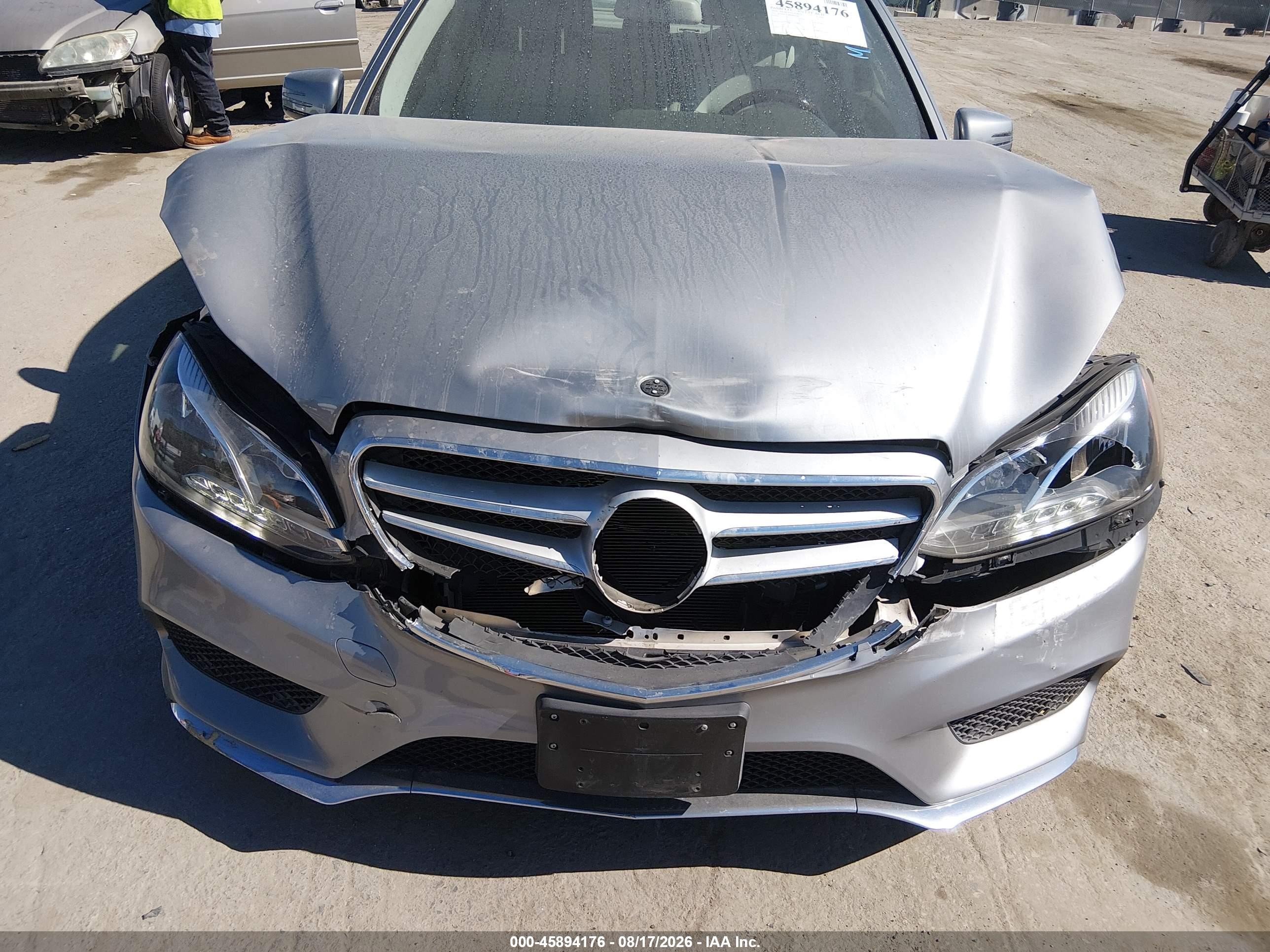 2014 Mercedes-benz E 350   Silver vin: WDDHF5KB8EB014386