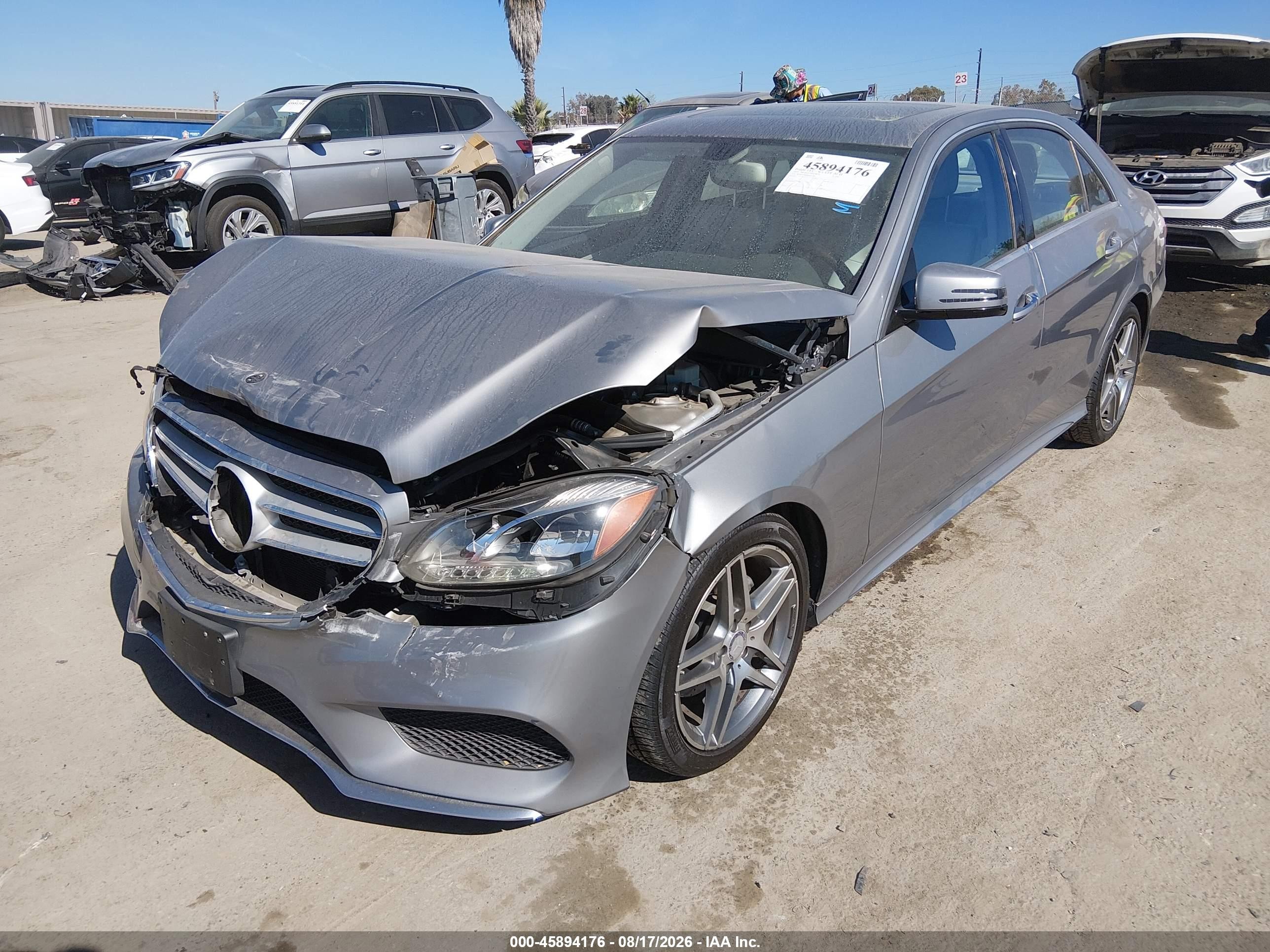 2014 Mercedes-benz E 350   Silver vin: WDDHF5KB8EB014386