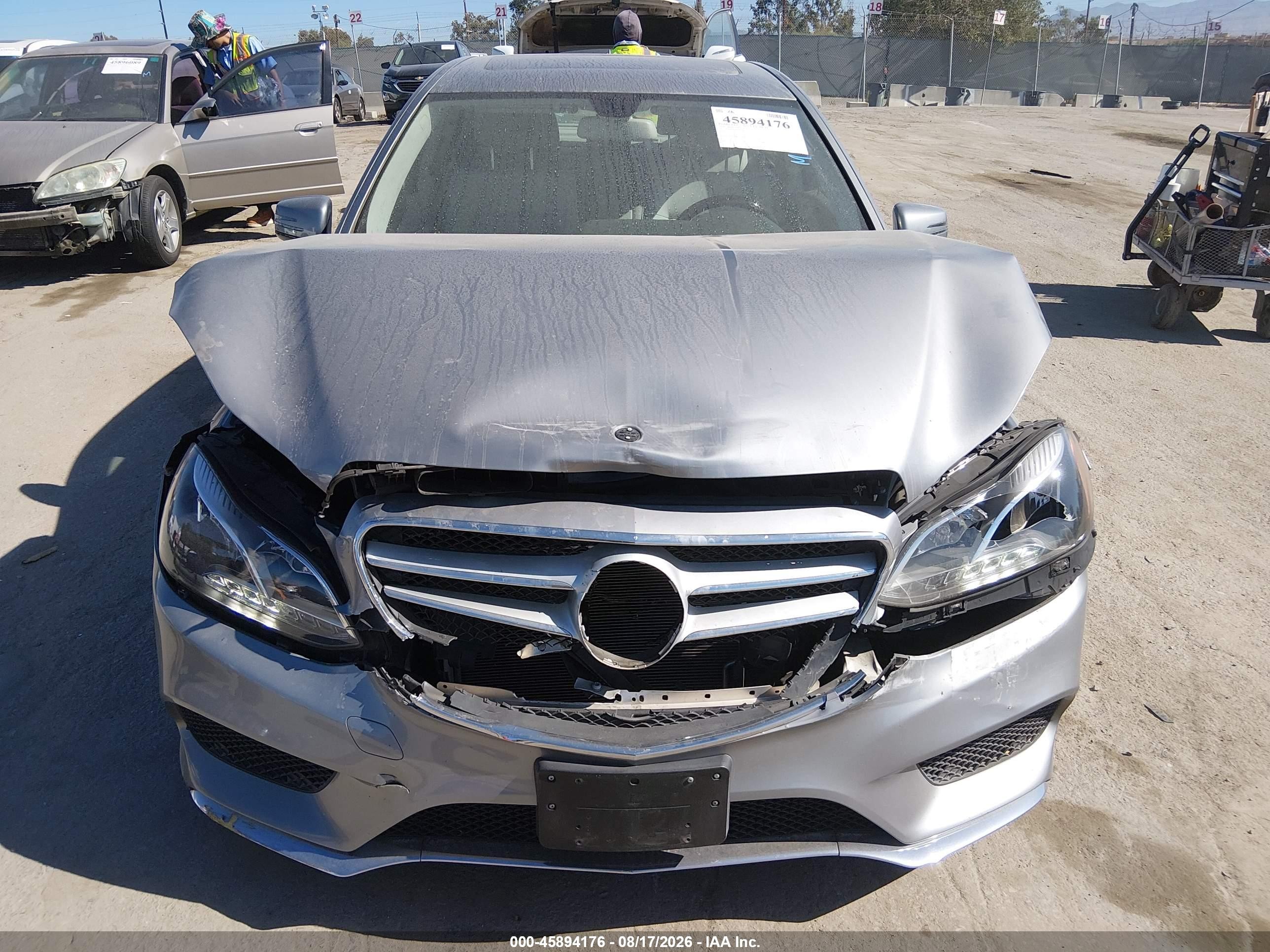 2014 Mercedes-benz E 350   Silver vin: WDDHF5KB8EB014386