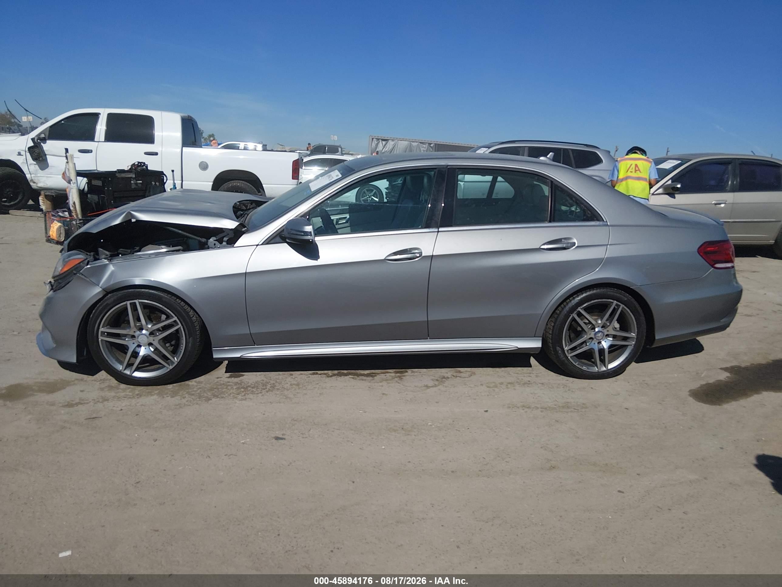 2014 Mercedes-benz E 350   Silver vin: WDDHF5KB8EB014386