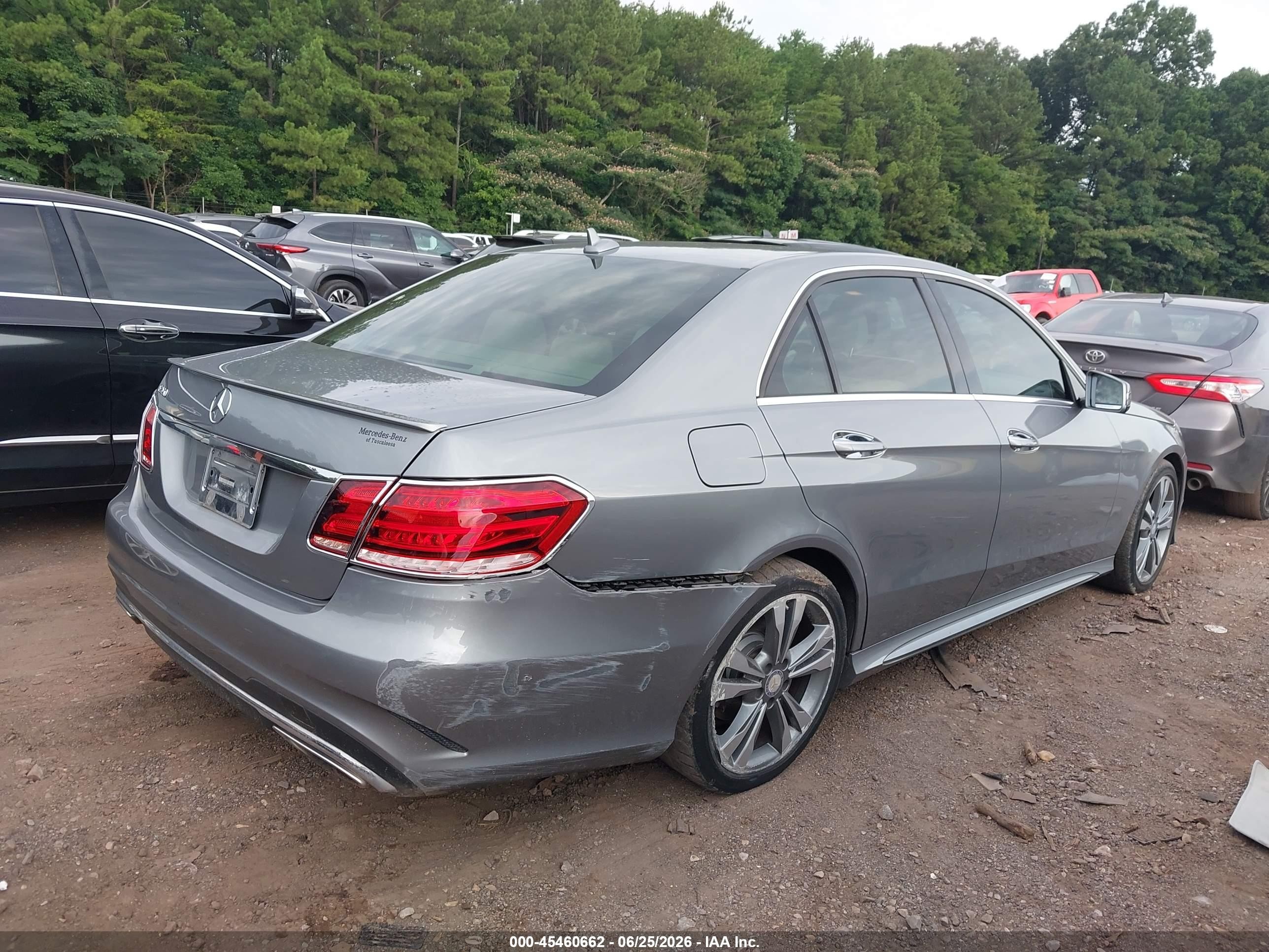 2014 Mercedes-benz E 350   Silver vin: WDDHF5KB8EB055679