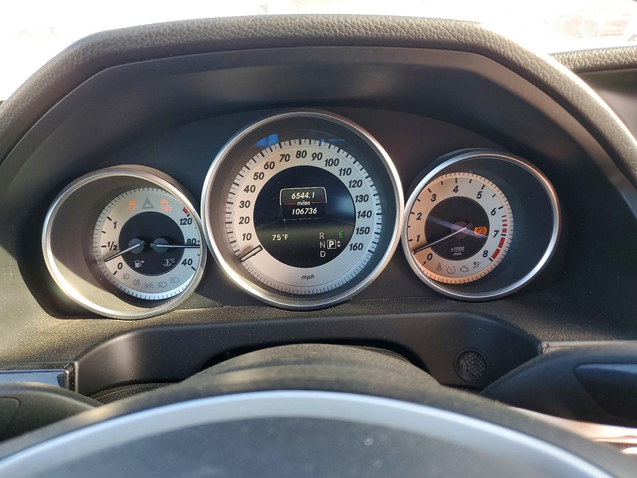 2015 Mercedes-benz E 350 Silver vin: WDDHF5KB8FB090143