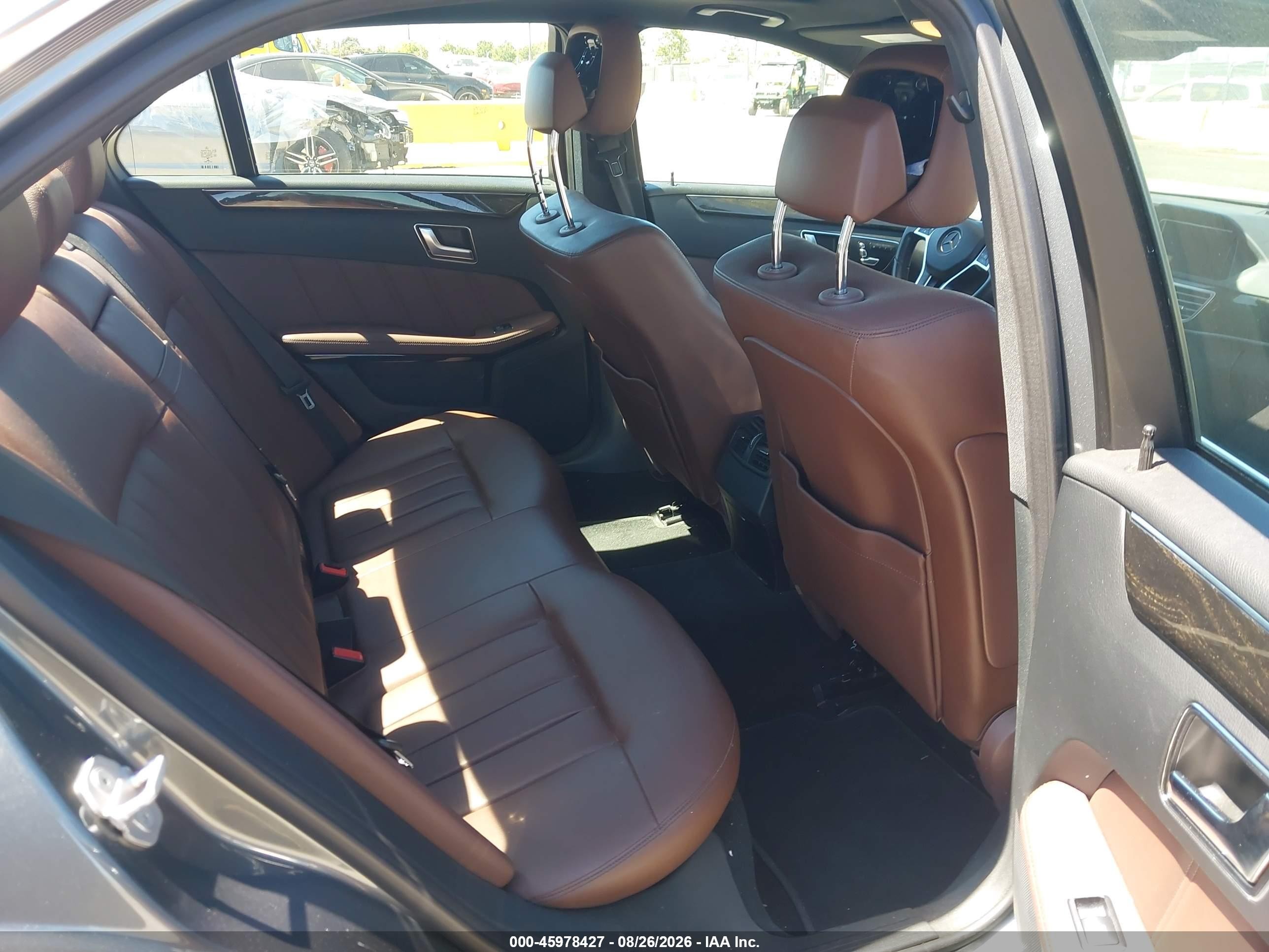 2016 Mercedes-benz E 350   Серый vin: WDDHF5KB8GB306350