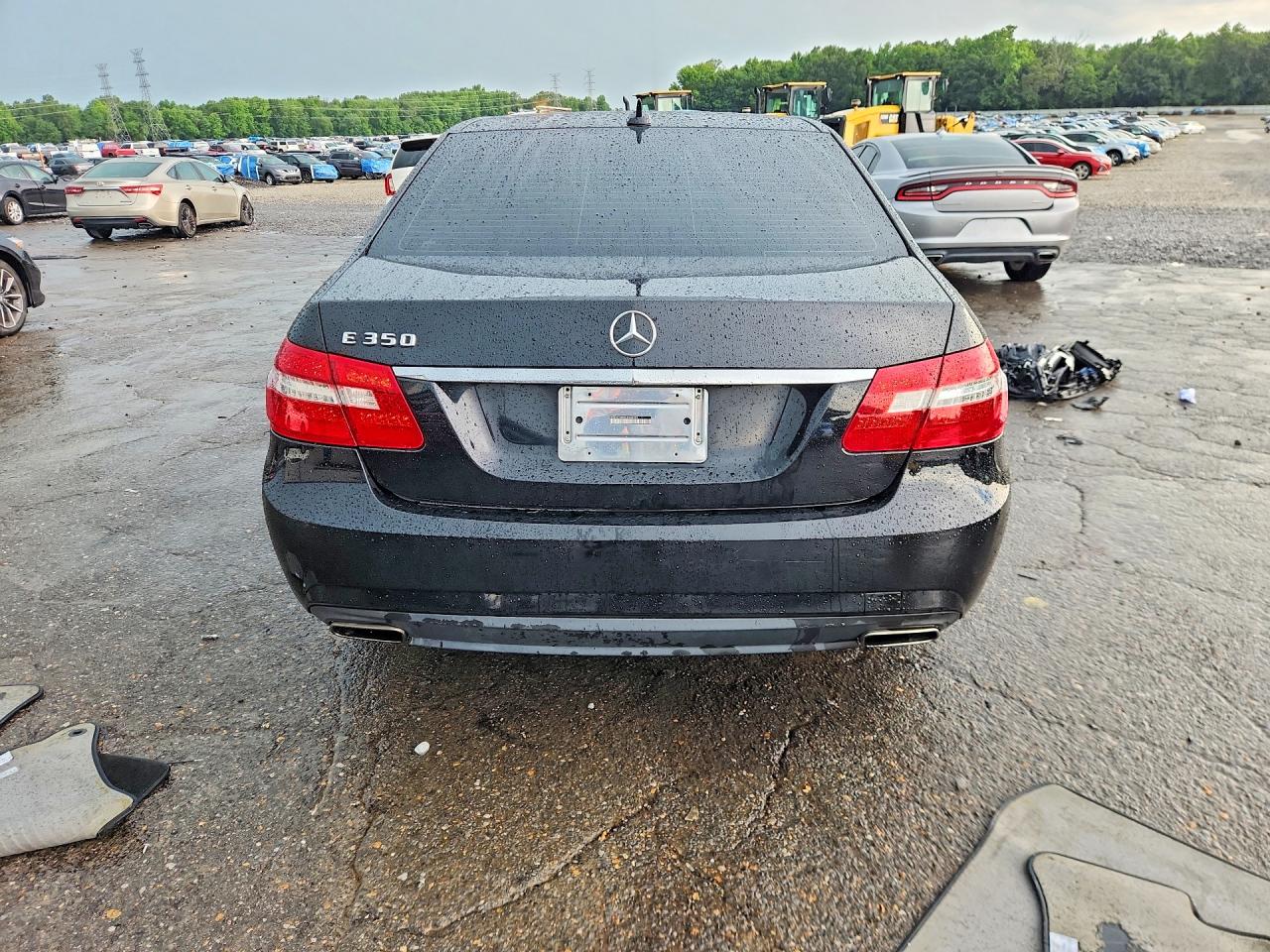 2012 Mercedes-benz E 350 Black vin: WDDHF5KB9CA546054