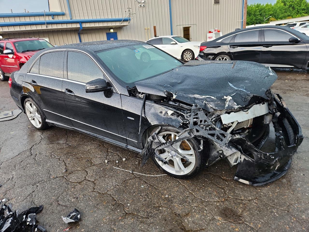 2012 Mercedes-benz E 350 Black vin: WDDHF5KB9CA546054