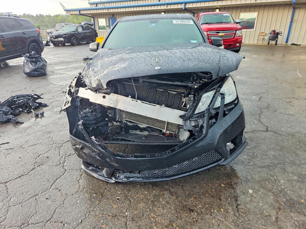 2012 Mercedes-benz E 350 Black vin: WDDHF5KB9CA546054