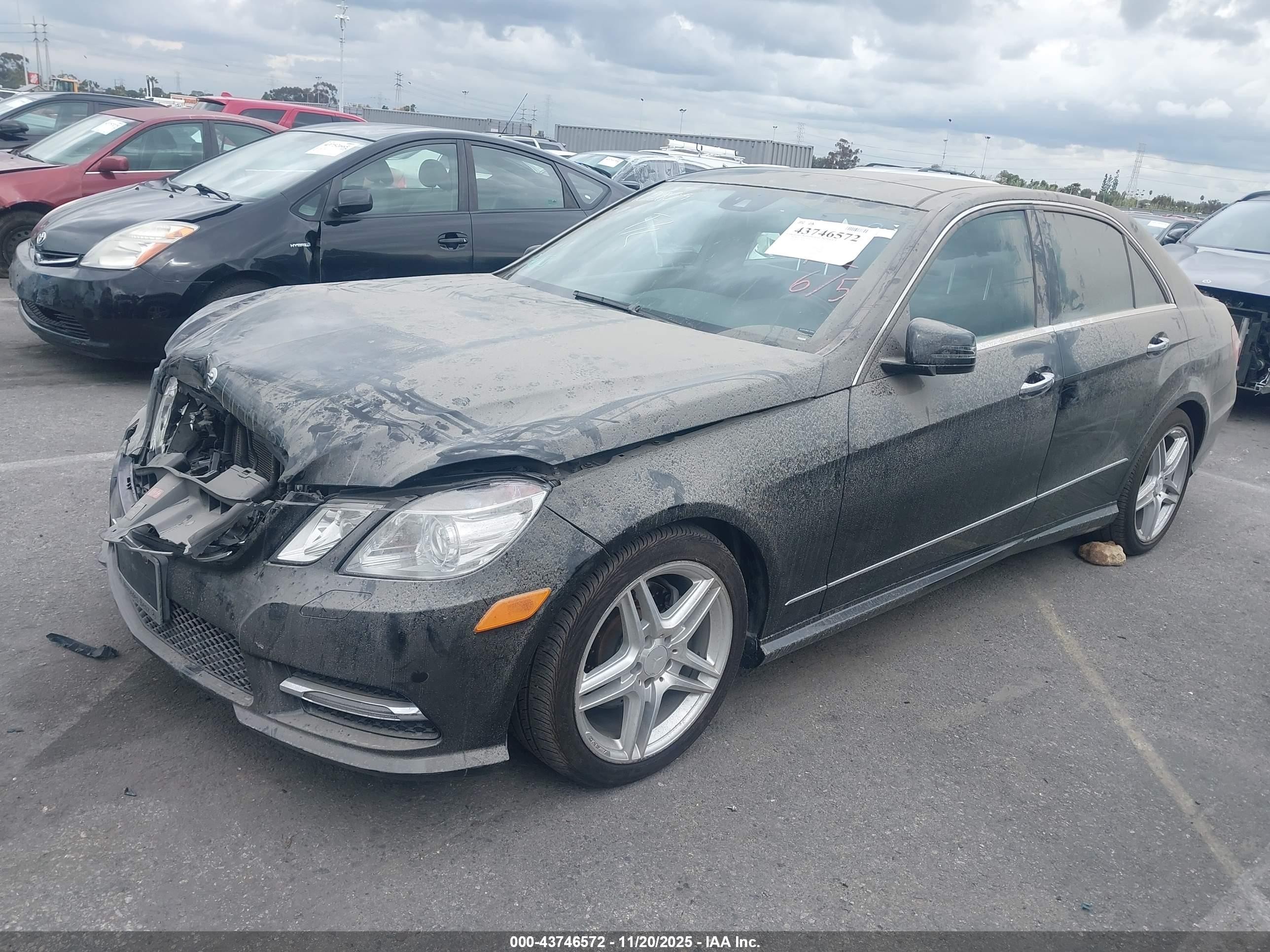 2013 Mercedes-benz E 350   Черный vin: WDDHF5KB9DA709562