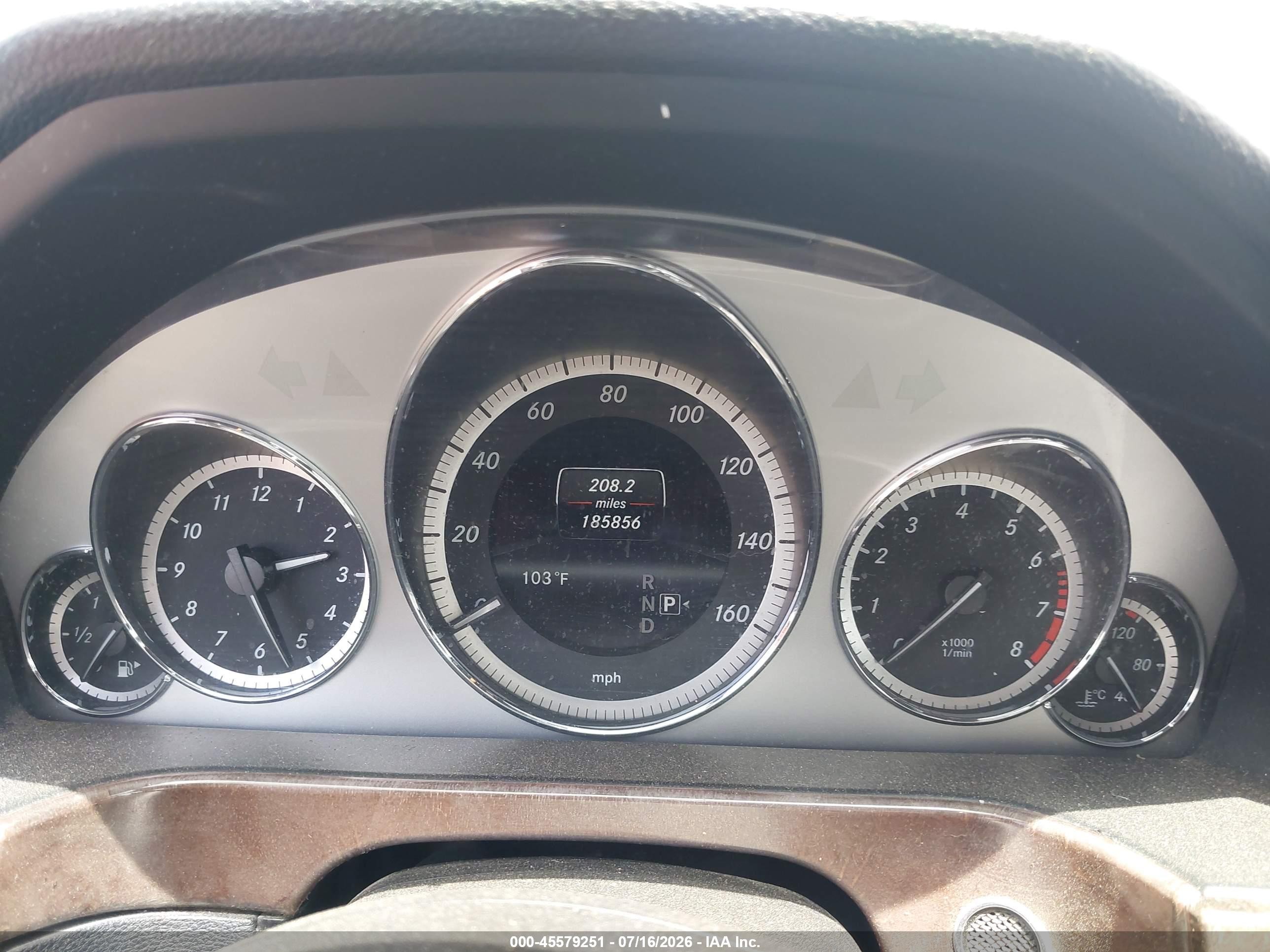 2013 Mercedes-benz E 350   Синий vin: WDDHF5KB9DA725759