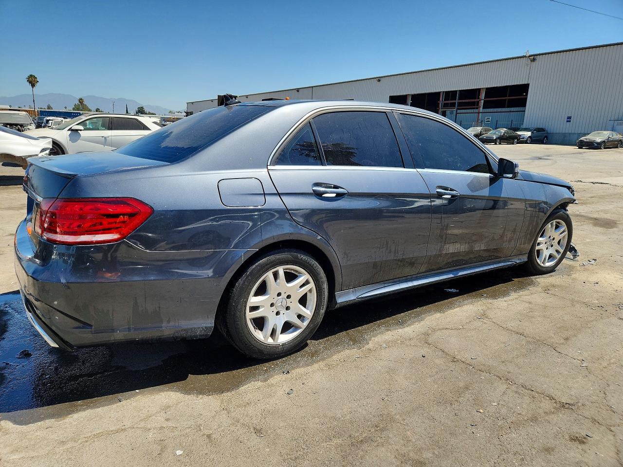2014 Mercedes-benz E 350 Blue vin: WDDHF5KB9EA778933