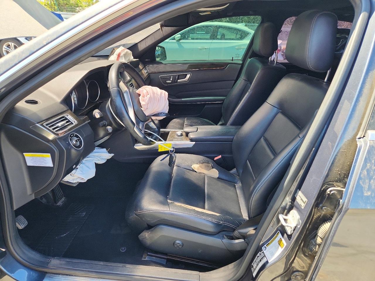 2014 Mercedes-benz E 350 Blue vin: WDDHF5KB9EA778933