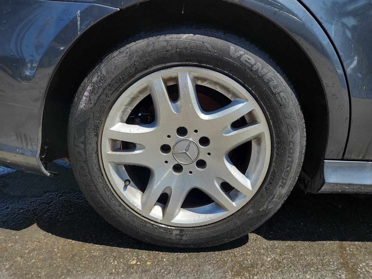 2014 Mercedes-benz E 350 Blue vin: WDDHF5KB9EA778933 Damage: Right Rear Wheel, Curb Rash, > 12 Inches