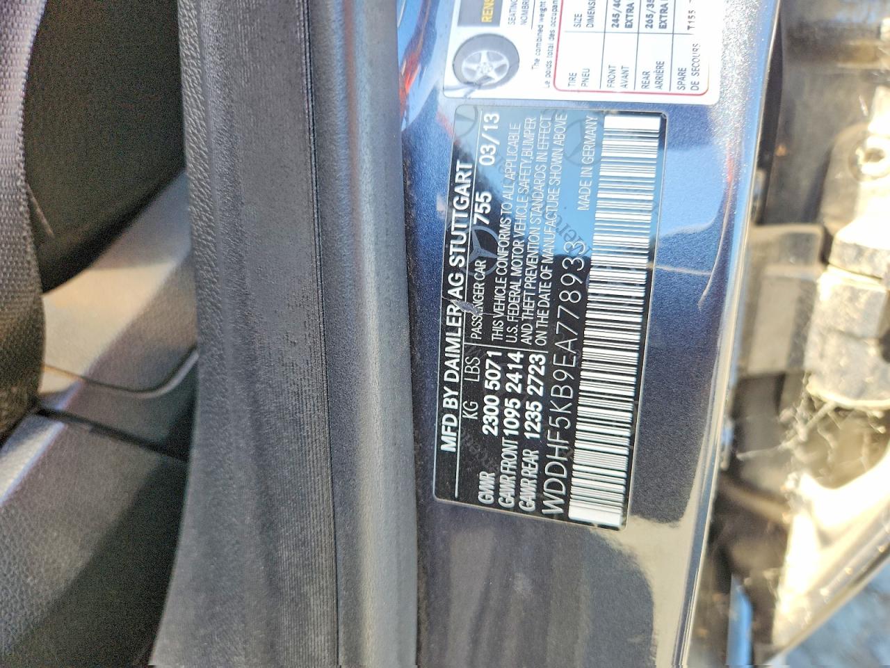 2014 Mercedes-benz E 350 Blue vin: WDDHF5KB9EA778933