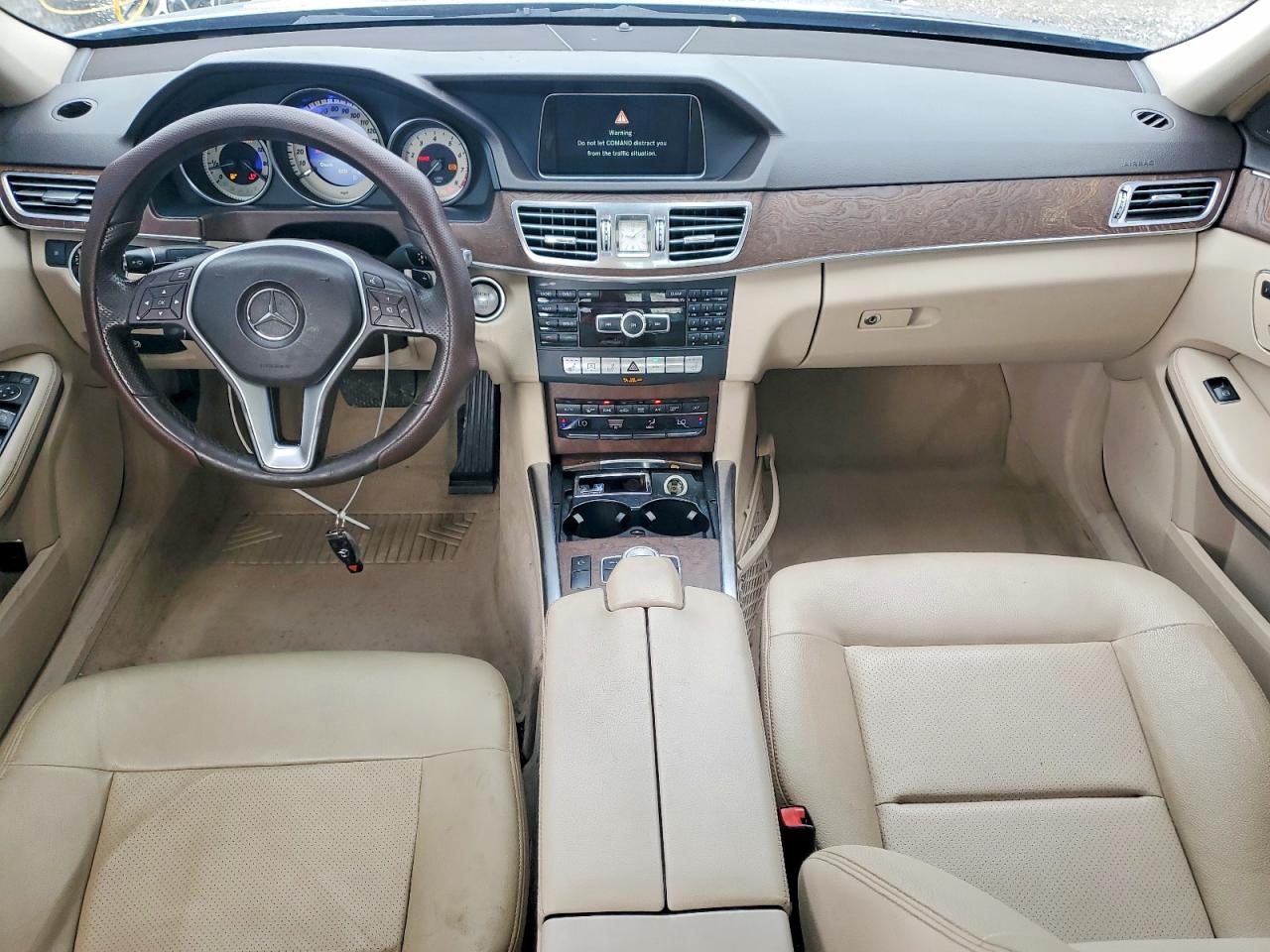 2014 Mercedes-benz E 350 Silver vin: WDDHF5KB9EA811963