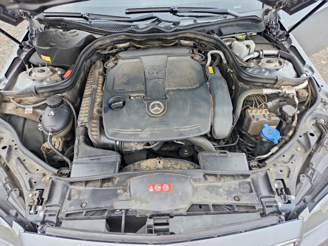 2014 Mercedes-benz E 350 Silver vin: WDDHF5KB9EA811963