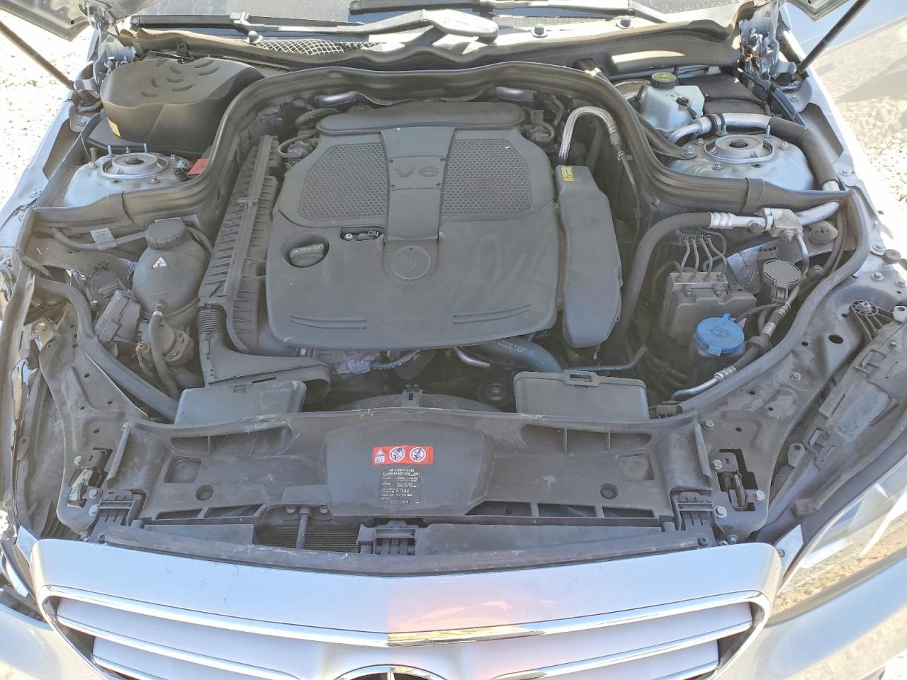 2014 Mercedes-benz E 350 Silver vin: WDDHF5KB9EA891474