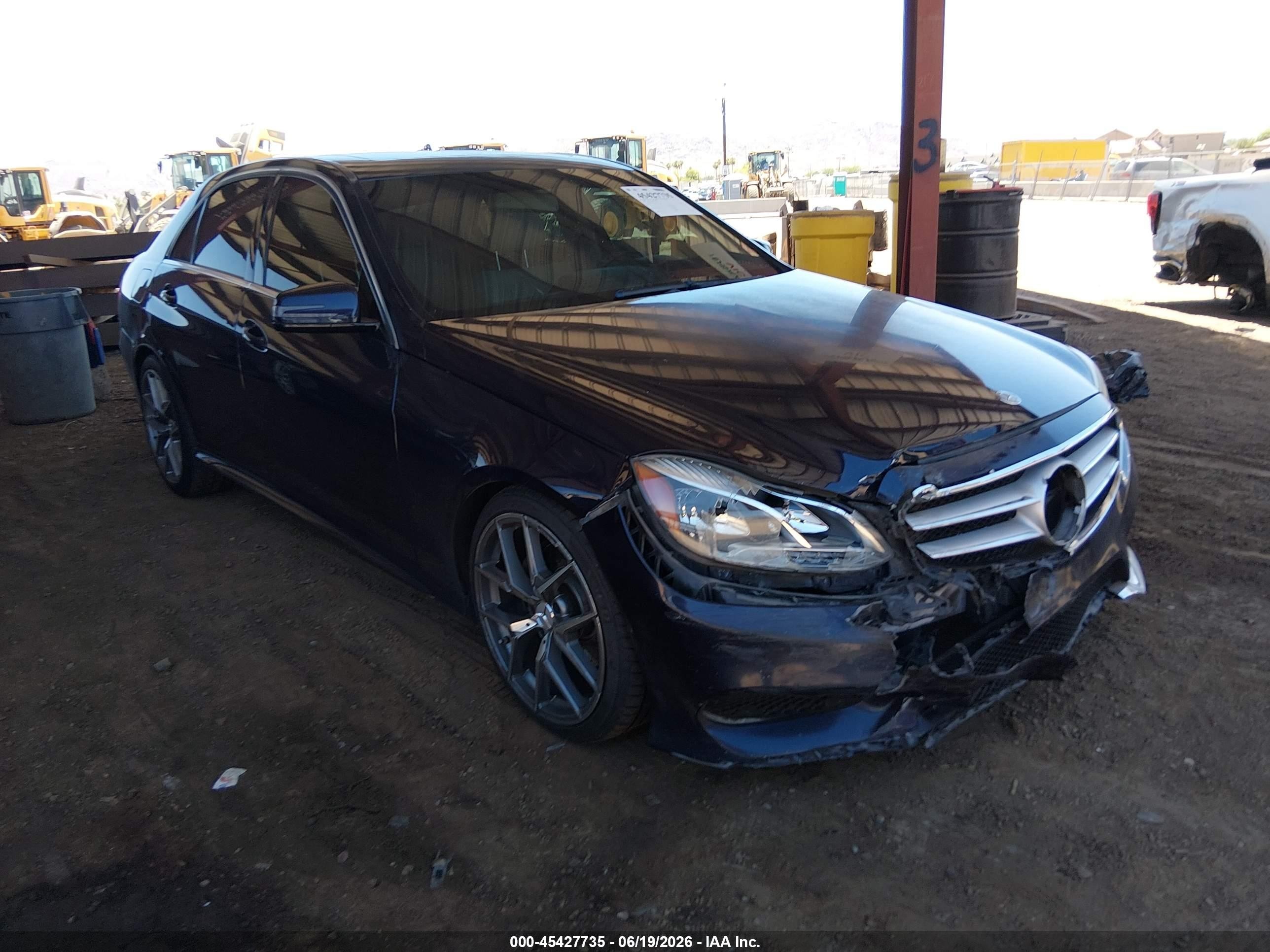 2014 Mercedes-benz E 350 Blue vin: WDDHF5KB9EA933531