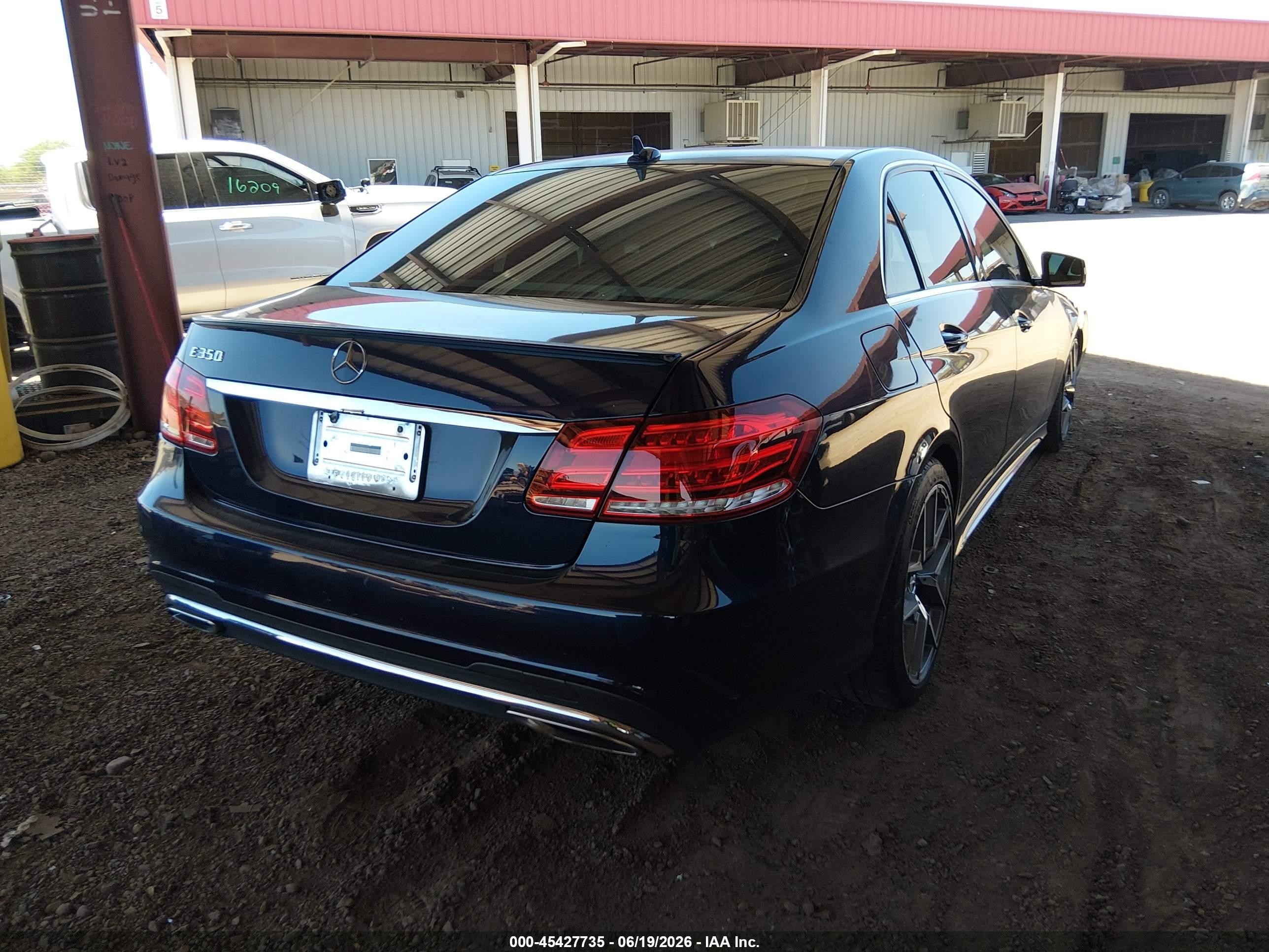2014 Mercedes-benz E 350 Blue vin: WDDHF5KB9EA933531