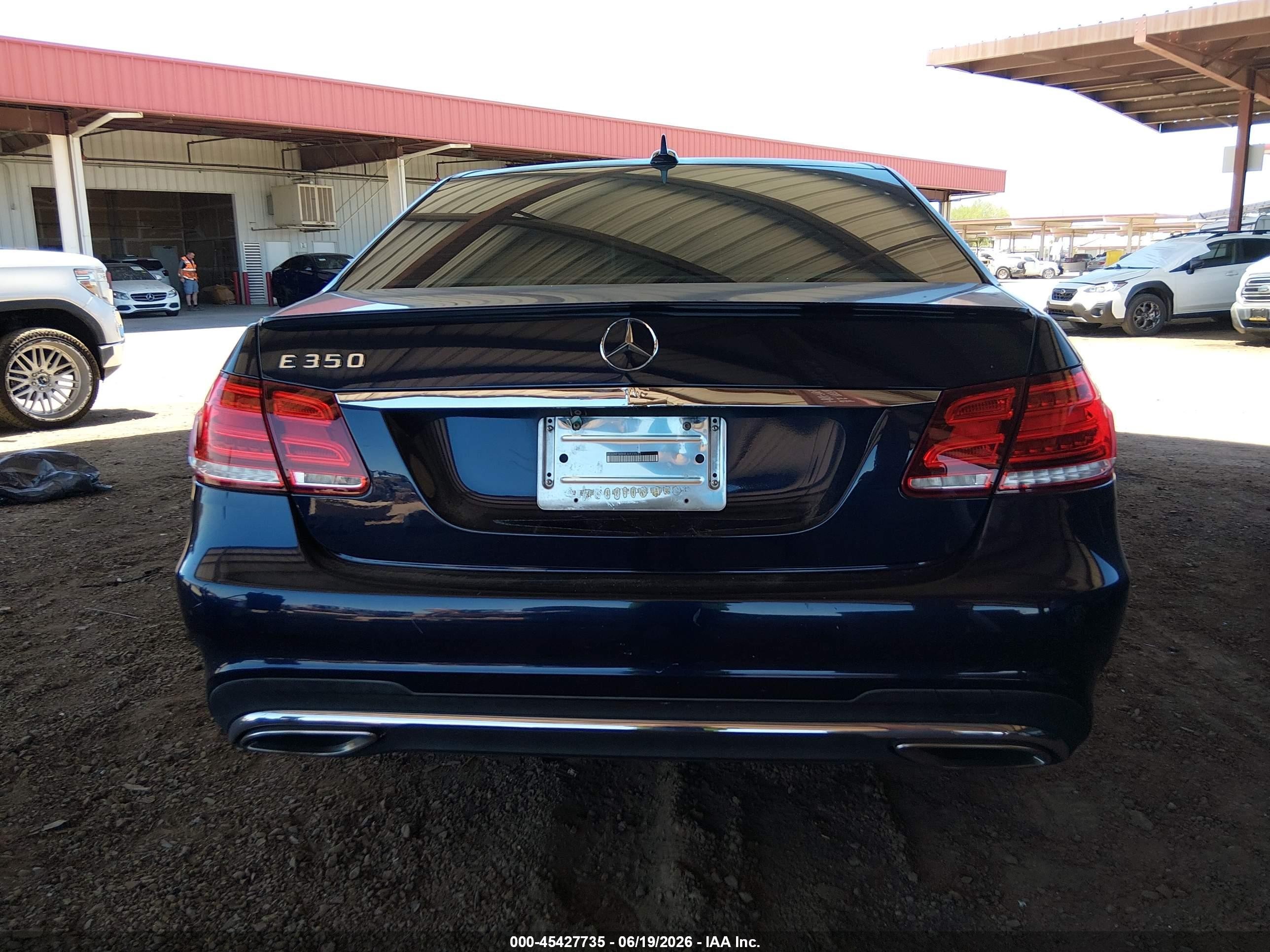 2014 Mercedes-benz E 350 Blue vin: WDDHF5KB9EA933531