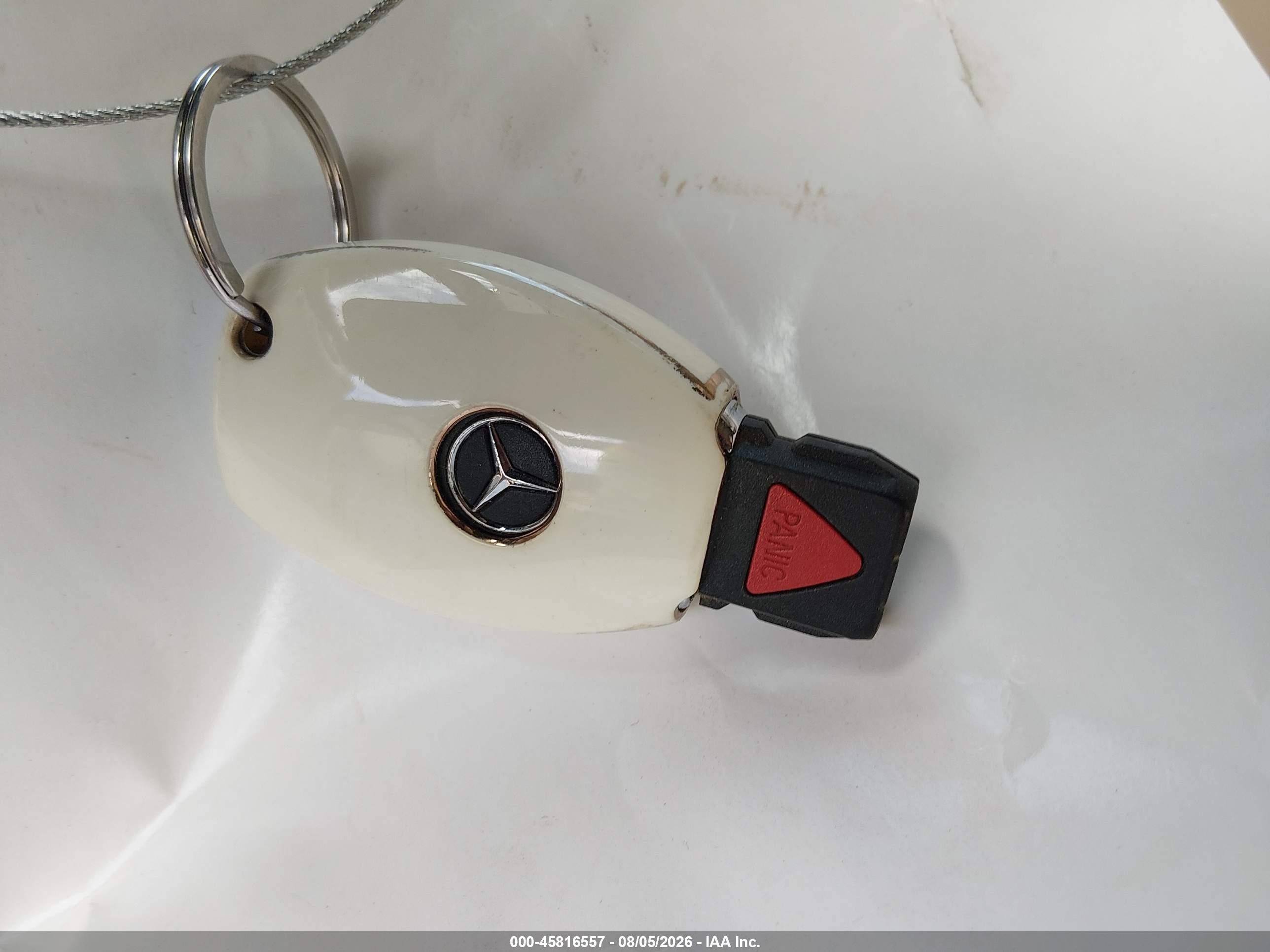 2014 Mercedes-benz E 350   Черный vin: WDDHF5KB9EB020603
