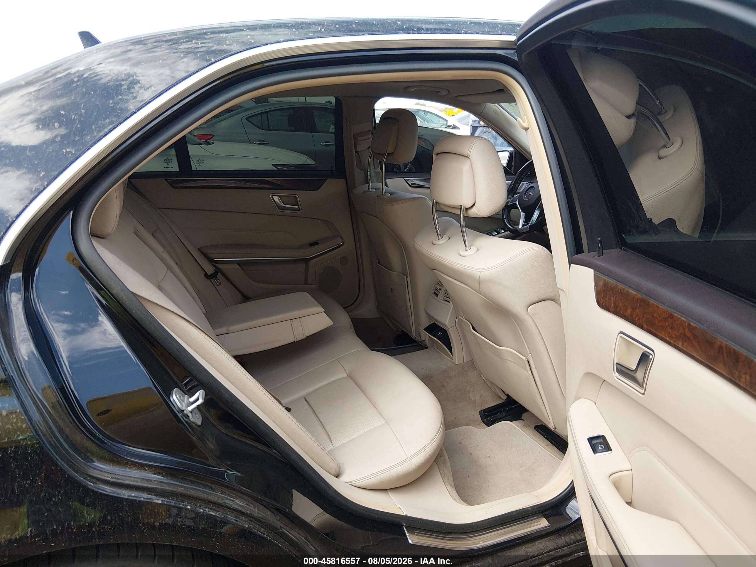 2014 Mercedes-benz E 350   Черный vin: WDDHF5KB9EB020603