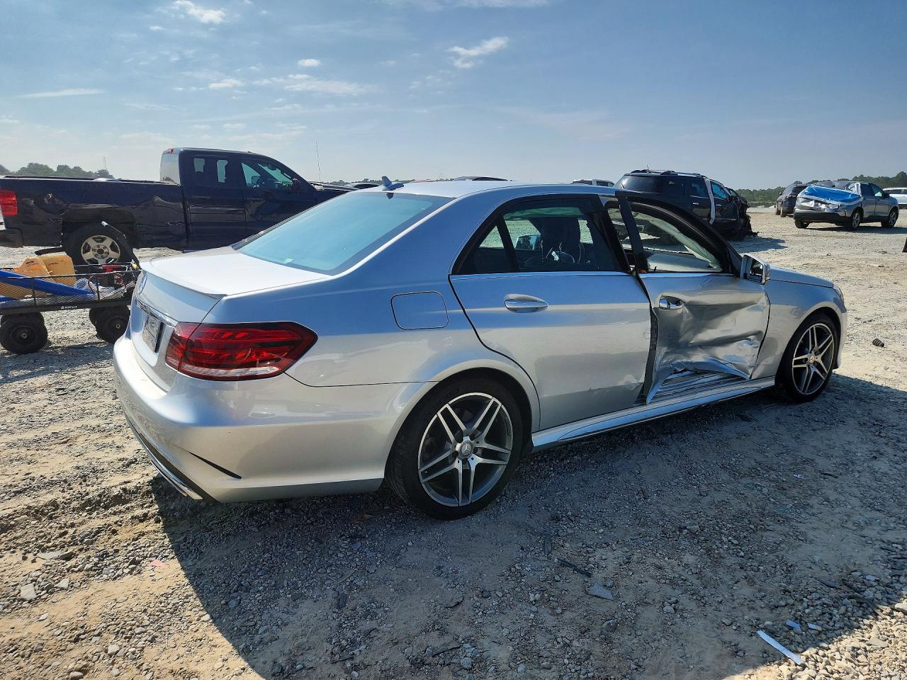 2015 Mercedes-benz E 350 Серебряный vin: WDDHF5KB9FB084142