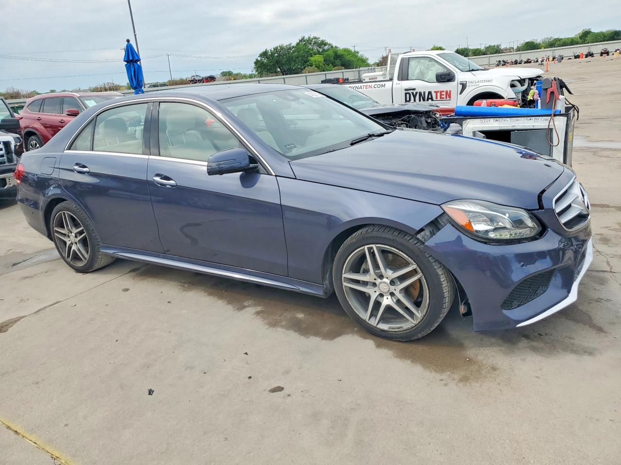 2015 Mercedes-benz E 350 Blue vin: WDDHF5KB9FB099966