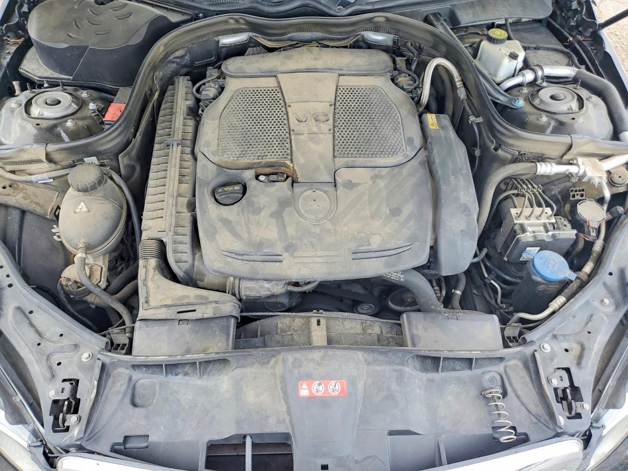 2012 Mercedes-benz E 350 Черный vin: WDDHF5KBXCA563784