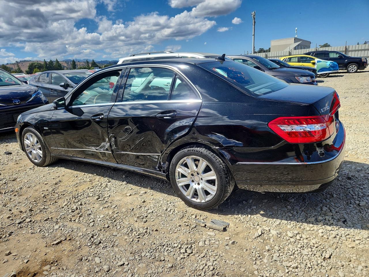 2012 Mercedes-benz E 350 Black vin: WDDHF5KBXCA605225