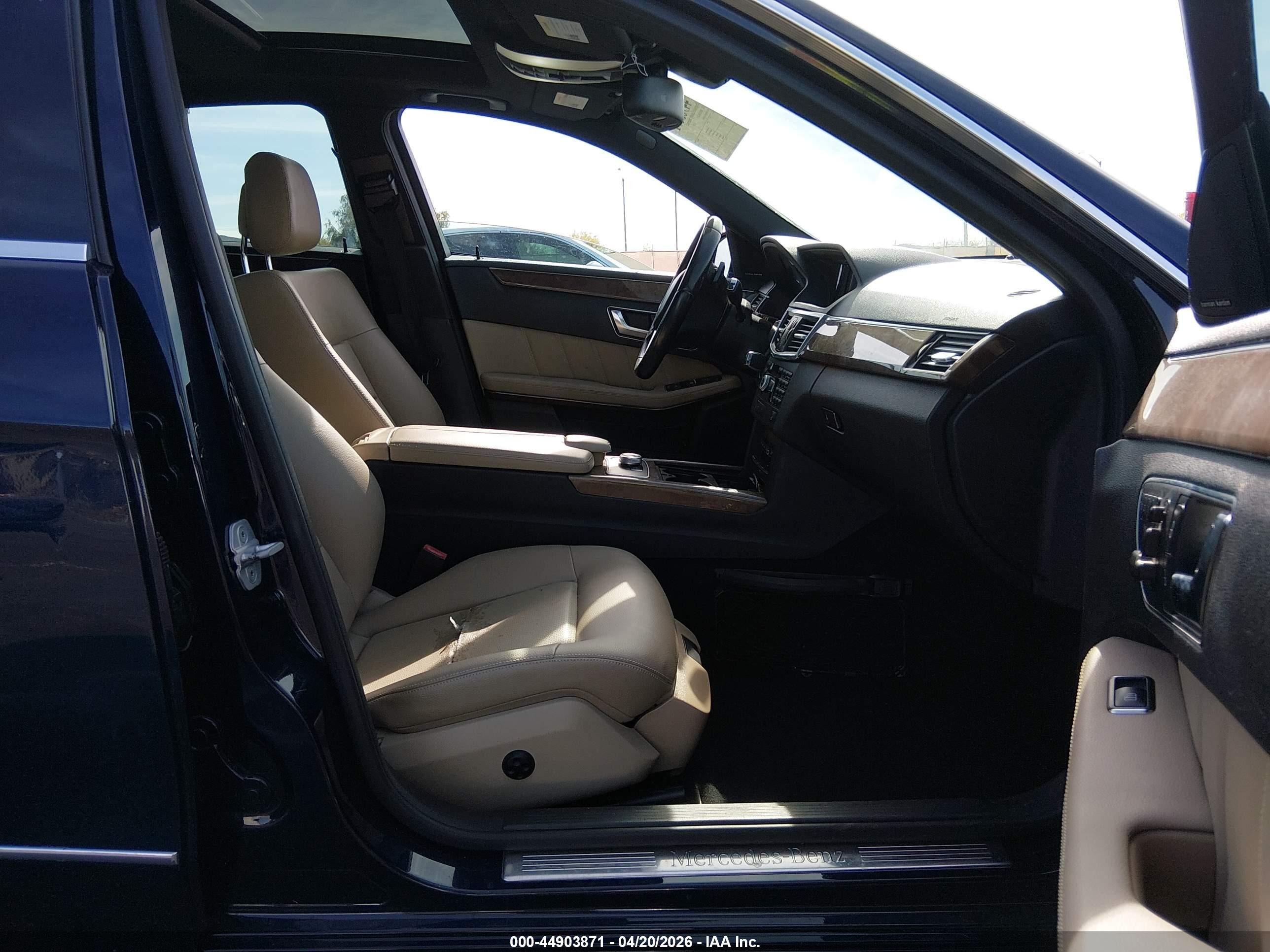 2012 Mercedes-benz E 350   Purple vin: WDDHF5KBXCA645790