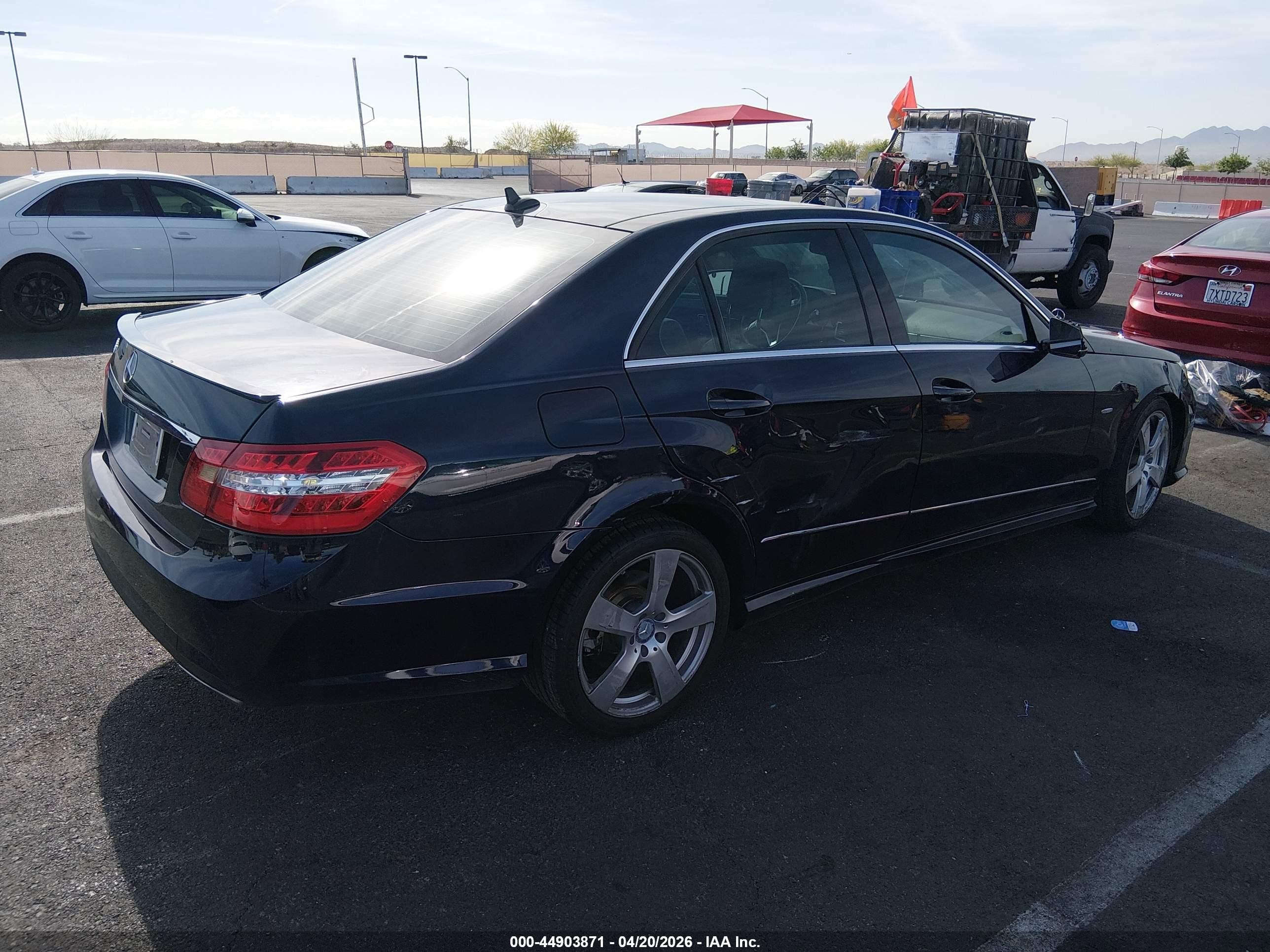 2012 Mercedes-benz E 350   Purple vin: WDDHF5KBXCA645790